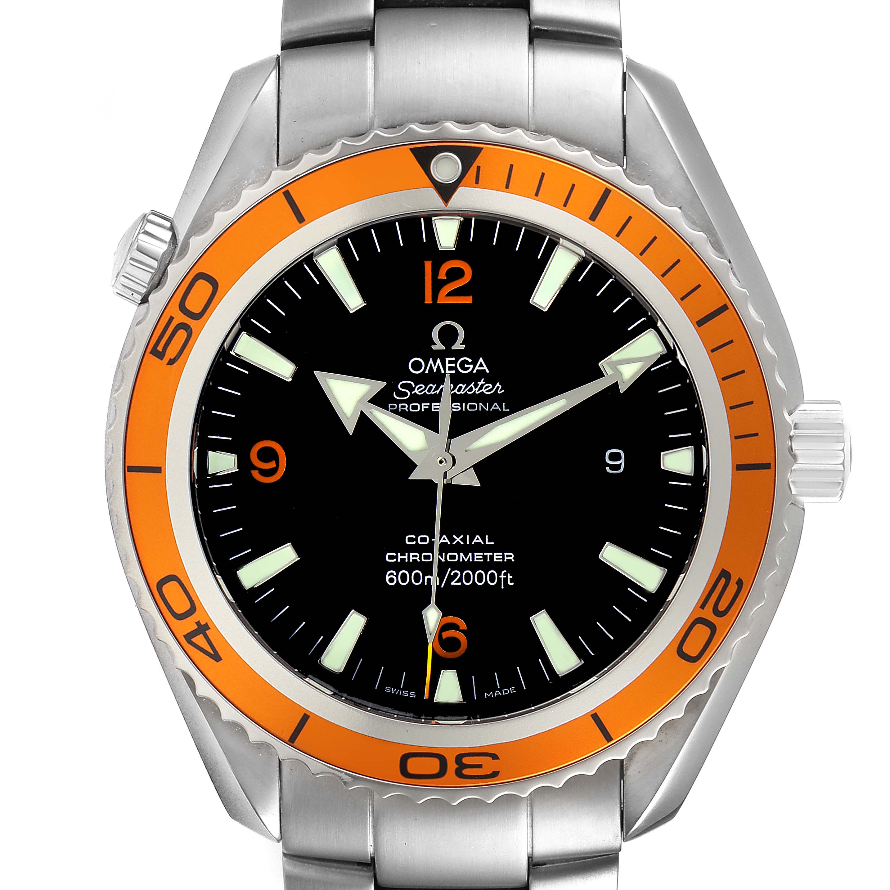 The image shows a front view of an Omega Planet Ocean 2208.50.00 Men
s Stainless Steel Black Dial 2208.50.00 Men
s Stainless Steel Black Dial watch, highlighting its orange bezel, black dial, and stainless steel bracelet.