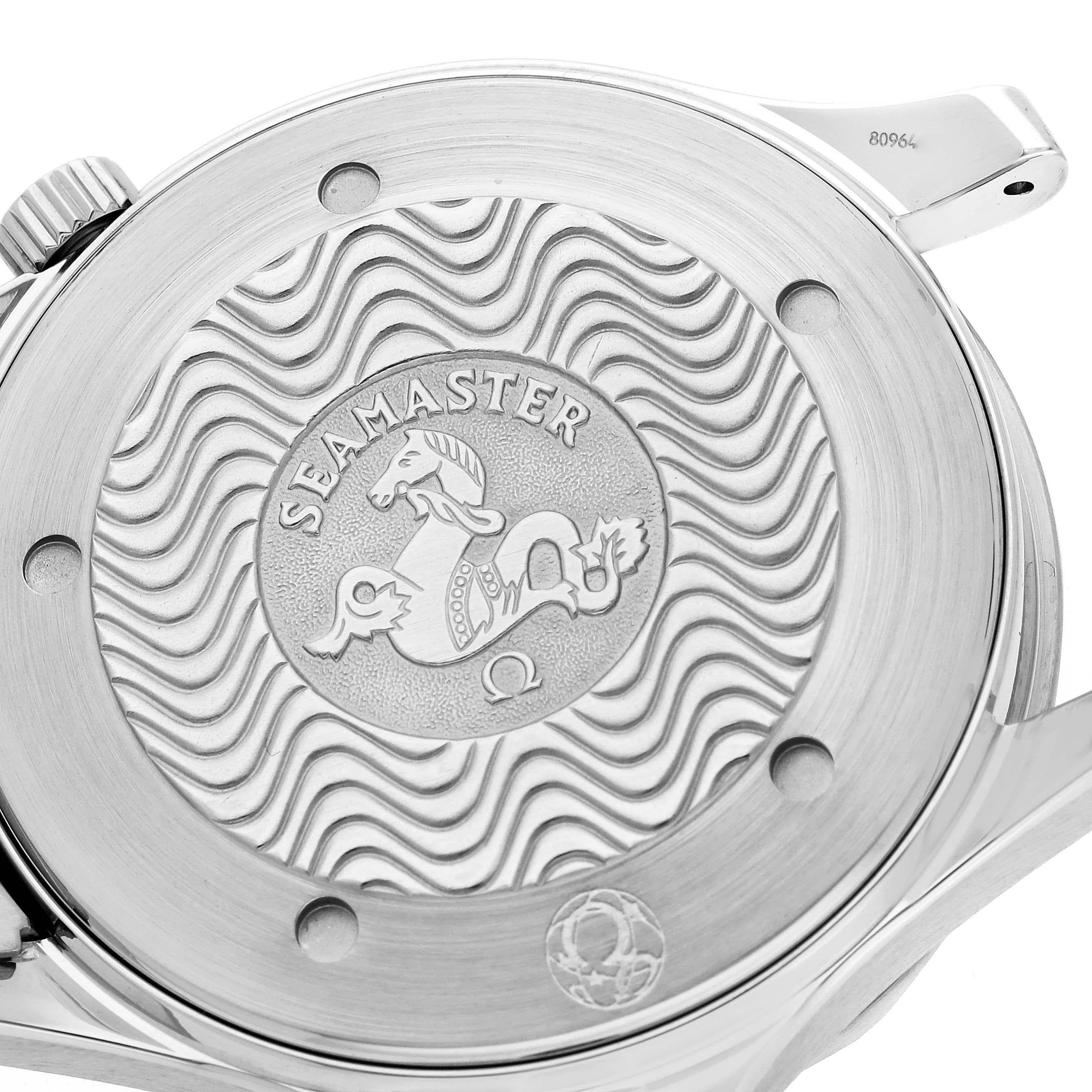 The image shows the case back of the Omega Seamaster 2531.80.00 Men
s Stainless Steel Blue Dial 2531.80.00 Men
s Stainless Steel Blue Dial watch, featuring a wavy pattern and the Seamaster emblem.