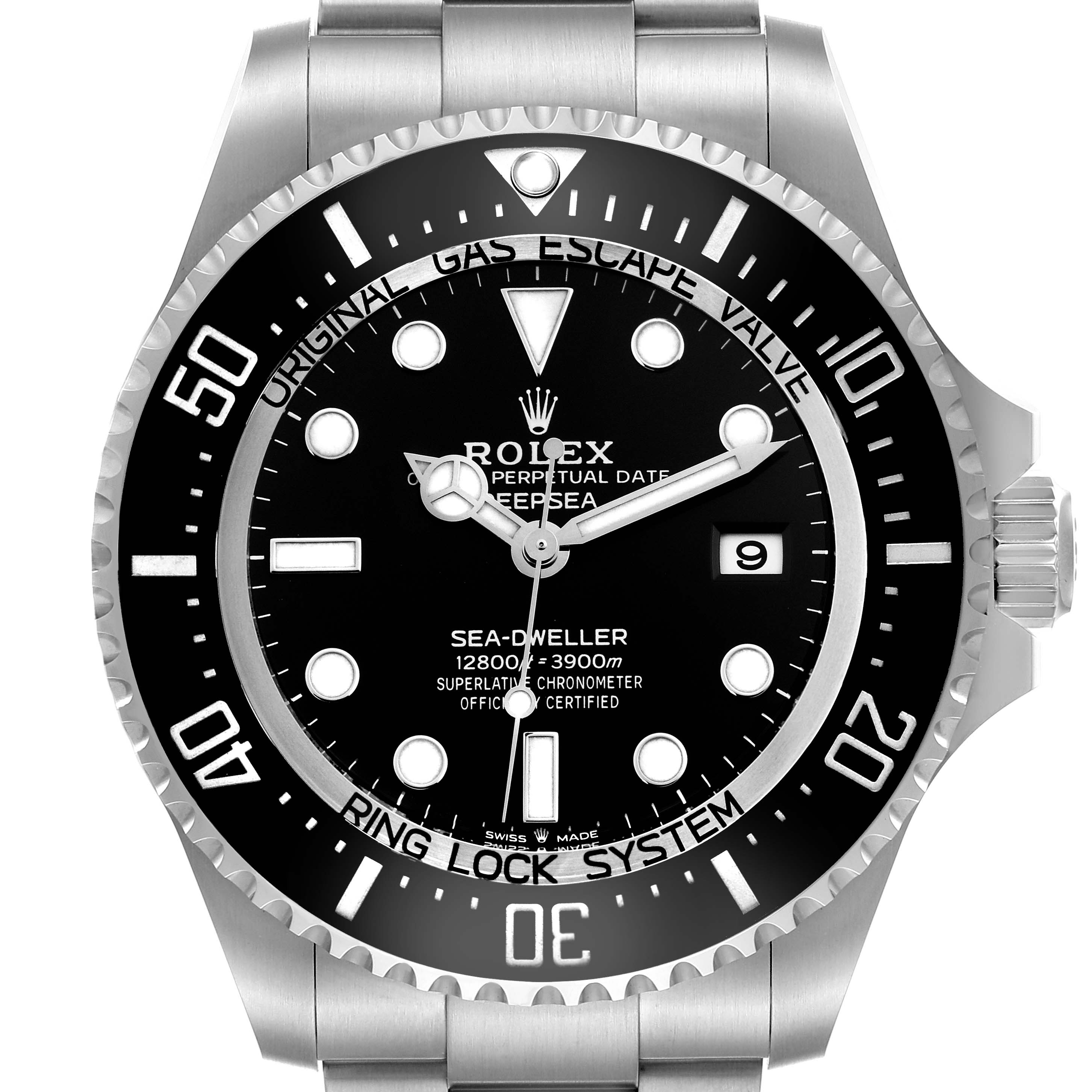 The Rolex Sea-Dweller 136660 Men
s Stainless Steel Black Dial 136660 Men
s Stainless Steel Black Dial watch is shown from the front, highlighting the dial, bezel, crown, and part of the bracelet.