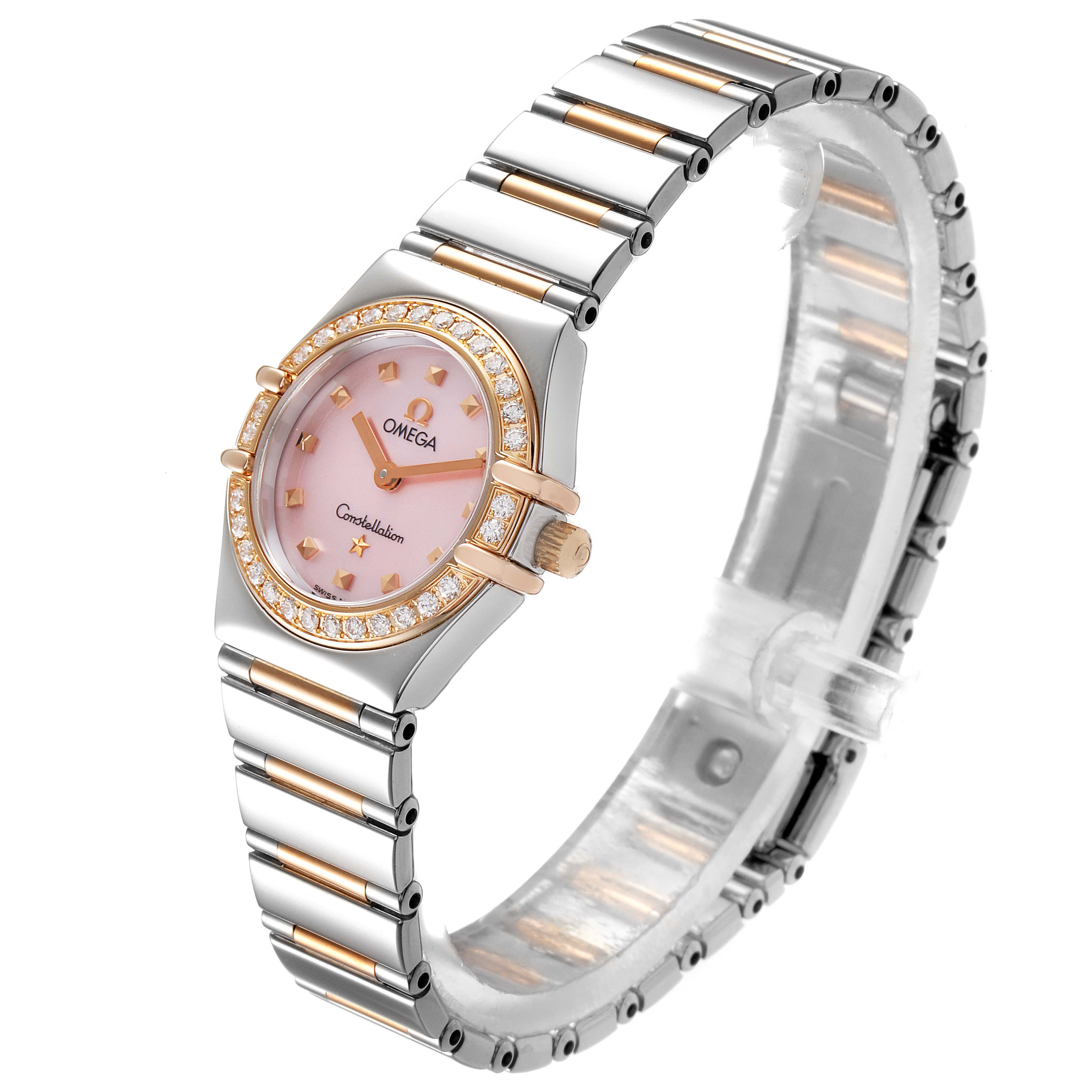The image shows an angled view of the Omega 1365.71.00 Women
s Steel and Gold (two tone) Mother of Pearl Dial 1365.71.00 Women
s Steel and Gold (two tone) Mother of Pearl Dial Constellation Steel Rose Gold Diamond Mini Ladies Watch 1365.71.00, highlighting the face and band.