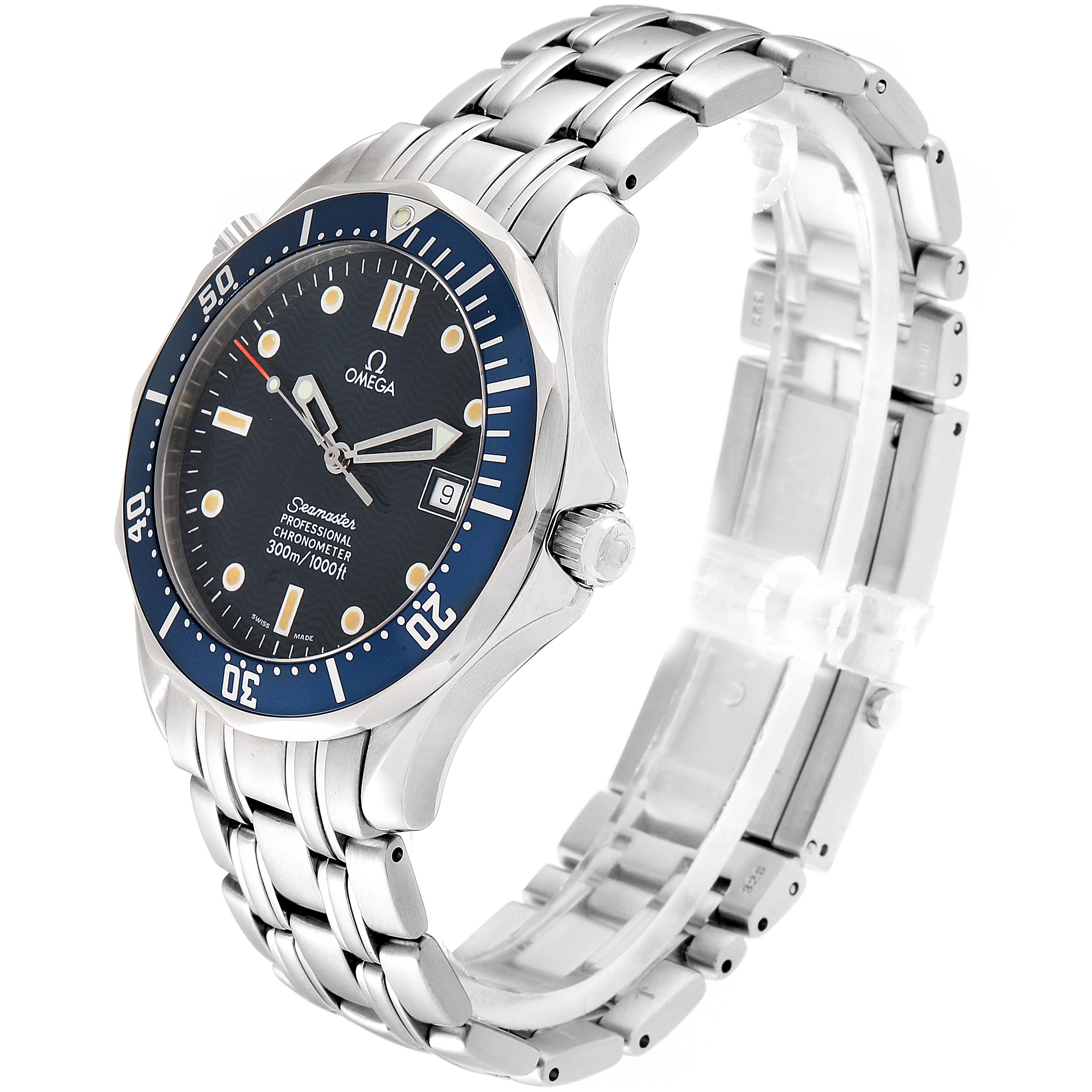The image shows an Omega Seamaster 2531.80.00 Men
s Stainless Steel Blue Dial 2531.80.00 Men
s Stainless Steel Blue Dial watch at an angle highlighting its face, bezel, crown, and stainless steel bracelet.