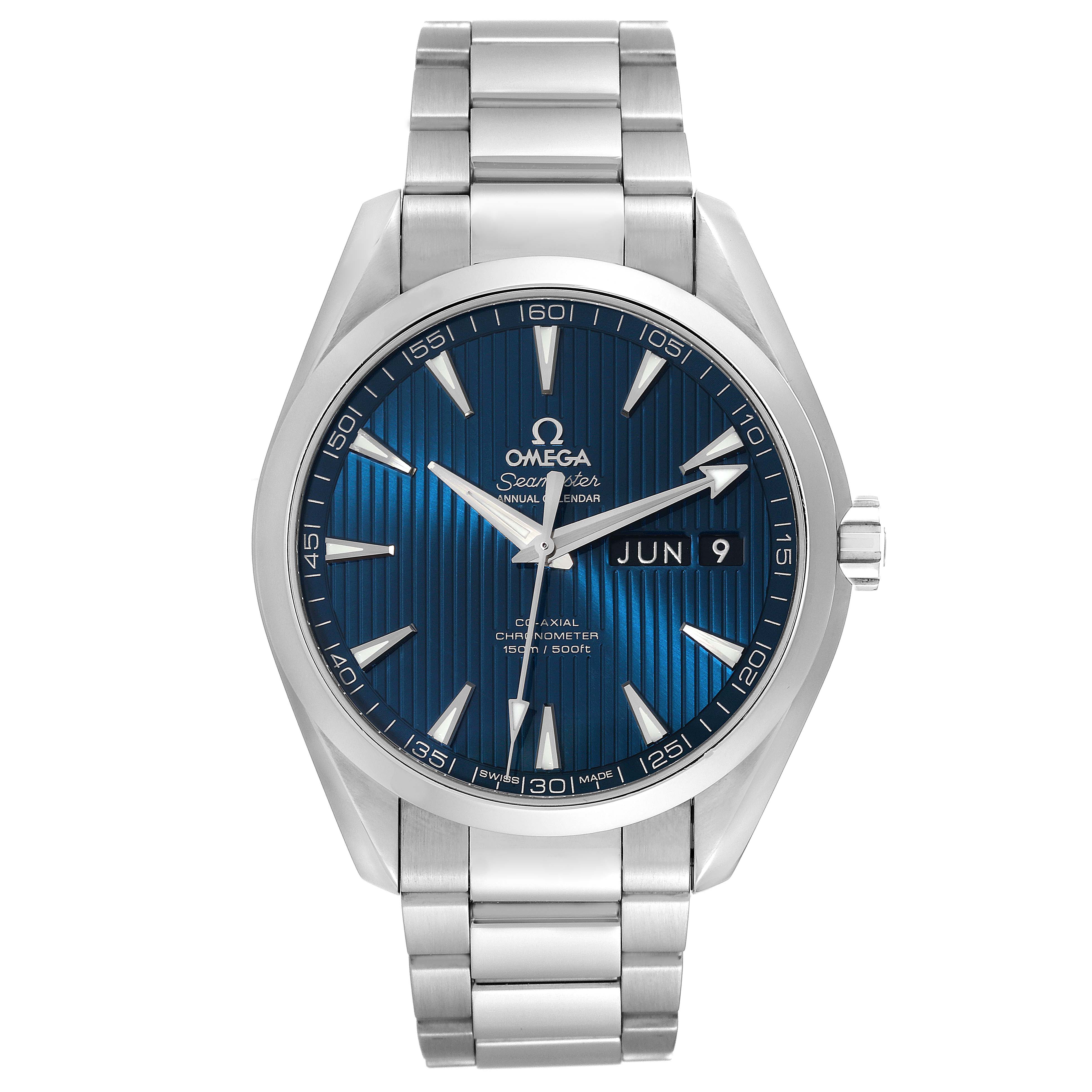 The image shows a front view of an Omega Aqua Terra 231.10.43.22.03.002 Men
s Stainless Steel Blue Dial 231.10.43.22.03.002 Men
s Stainless Steel Blue Dial watch, highlighting the blue dial, metal bracelet, and date display.