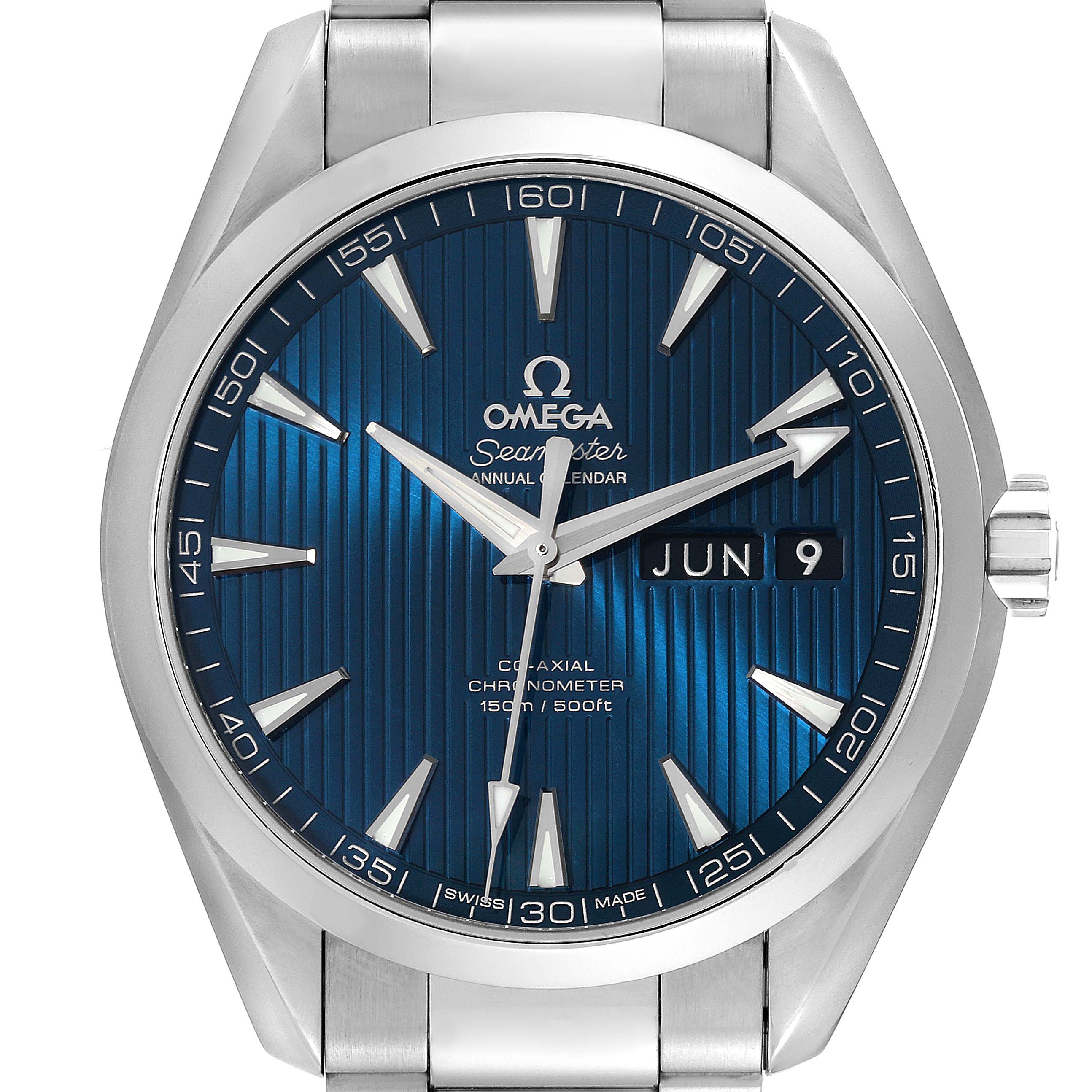 The image shows a frontal view of an Omega Aqua Terra 231.10.43.22.03.002 Men
s Stainless Steel Blue Dial 231.10.43.22.03.002 Men
s Stainless Steel Blue Dial model watch, highlighting its blue dial, date window, and metal bracelet.