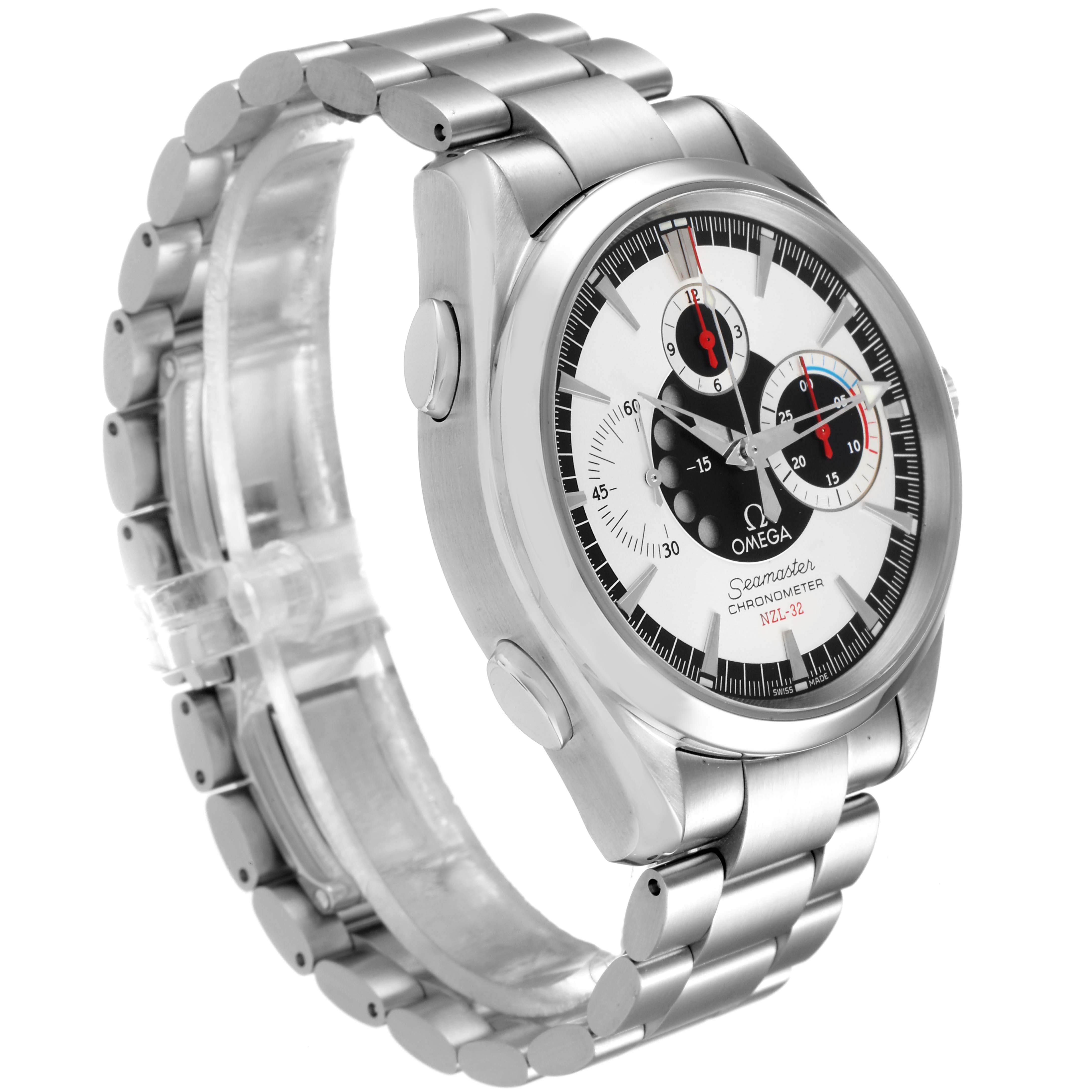 The image shows a side and front angle of the Omega Aqua Terra 2513.30.00 Men
s Stainless Steel Silver Dial 2513.30.00 Men
s Stainless Steel Silver Dial watch, highlighting its stainless steel case and bracelet.