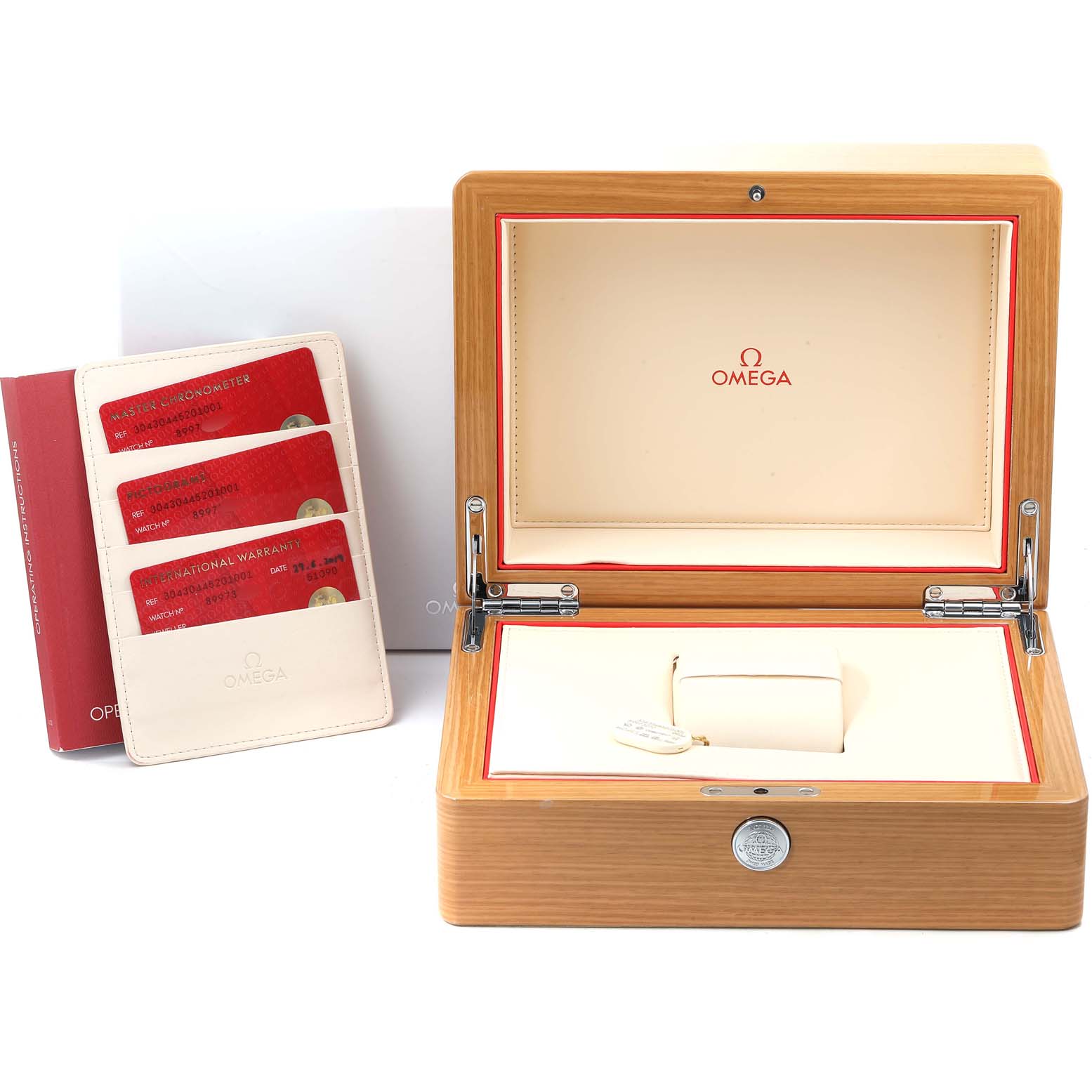 The image shows the opened wooden box and documentation for the Omega Speedmaster 304.30.44.52.01.001 Men
s Stainless Steel Black Dial 304.30.44.52.01.001 Men
s Stainless Steel Black Dial model watch.