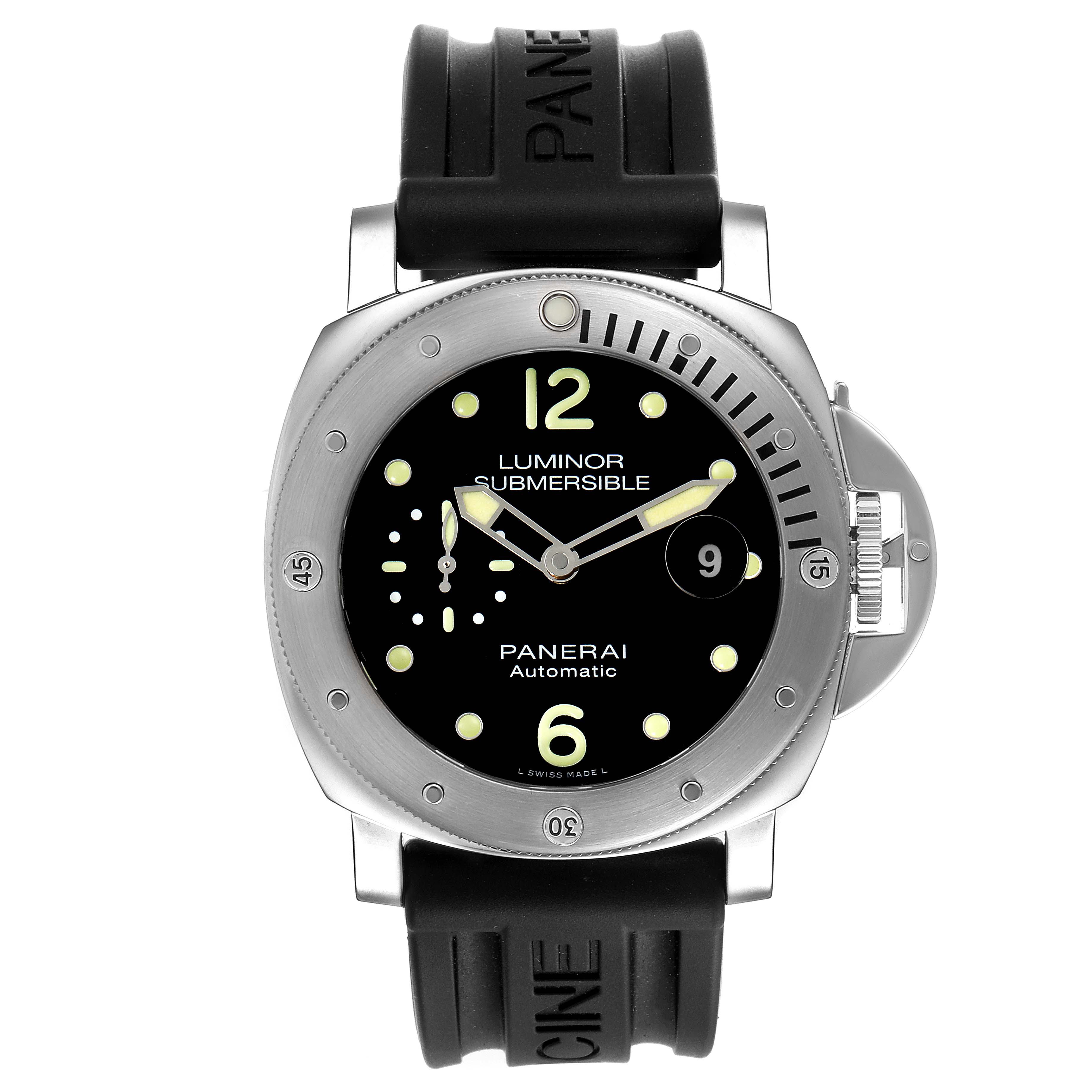 The image shows a front view of a Panerai Luminor Submersible watch, highlighting the dial, bezel, crown guard, and straps.