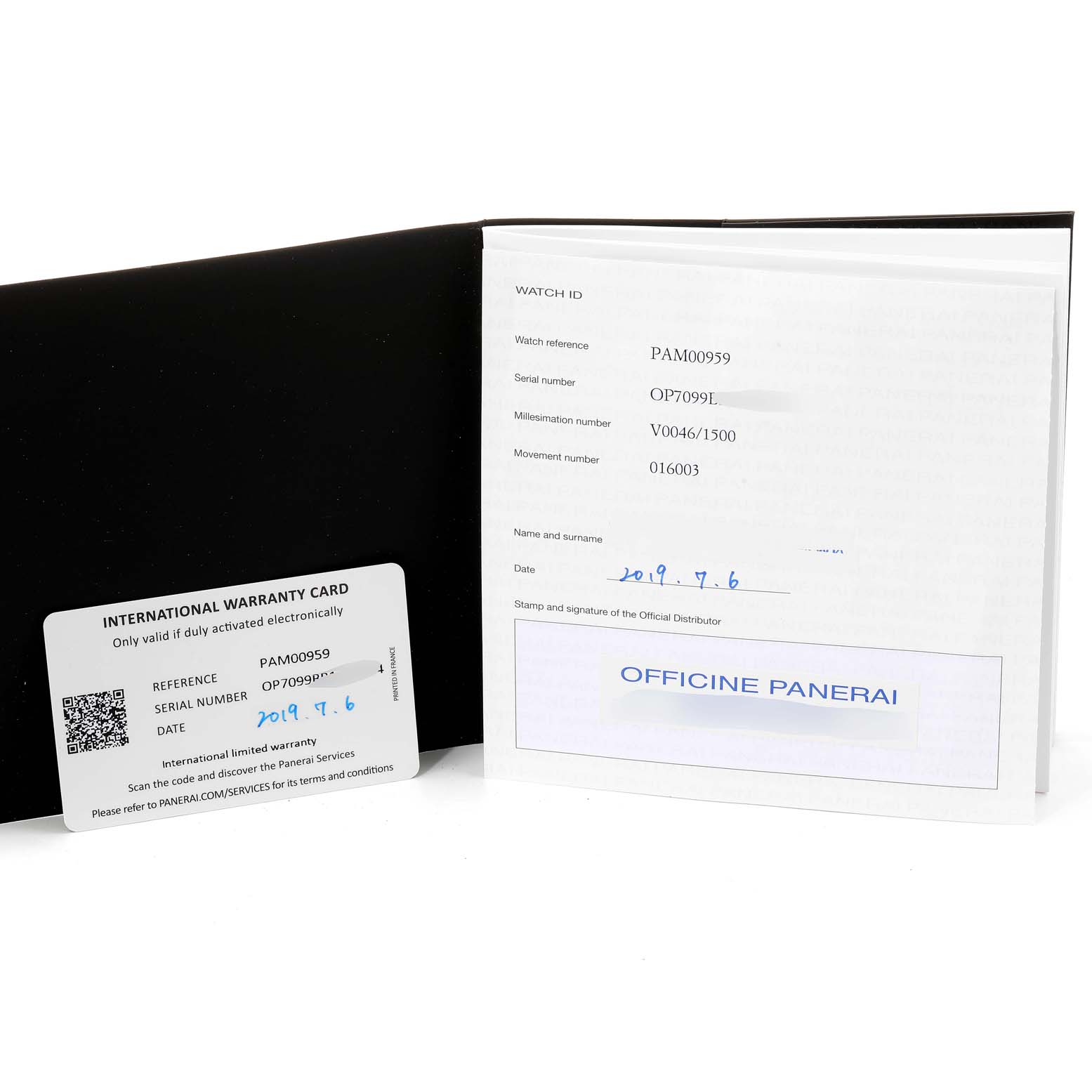 The image shows the warranty card and paperwork for the Panerai Submersible PAM00959 Men
s Stainless Steel Grey Dial PAM00959 Men
s Stainless Steel Grey Dial model.