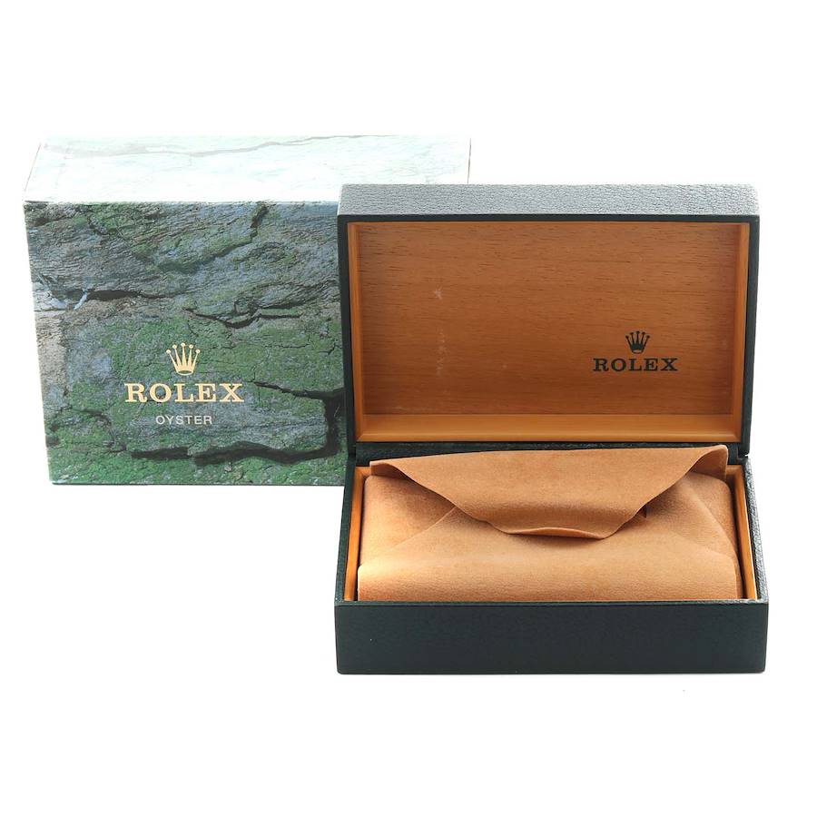 ROLEX 箱 Rolex Explorer Stainless Steel 14270 | Stock 71104 | SwissWatchExpo