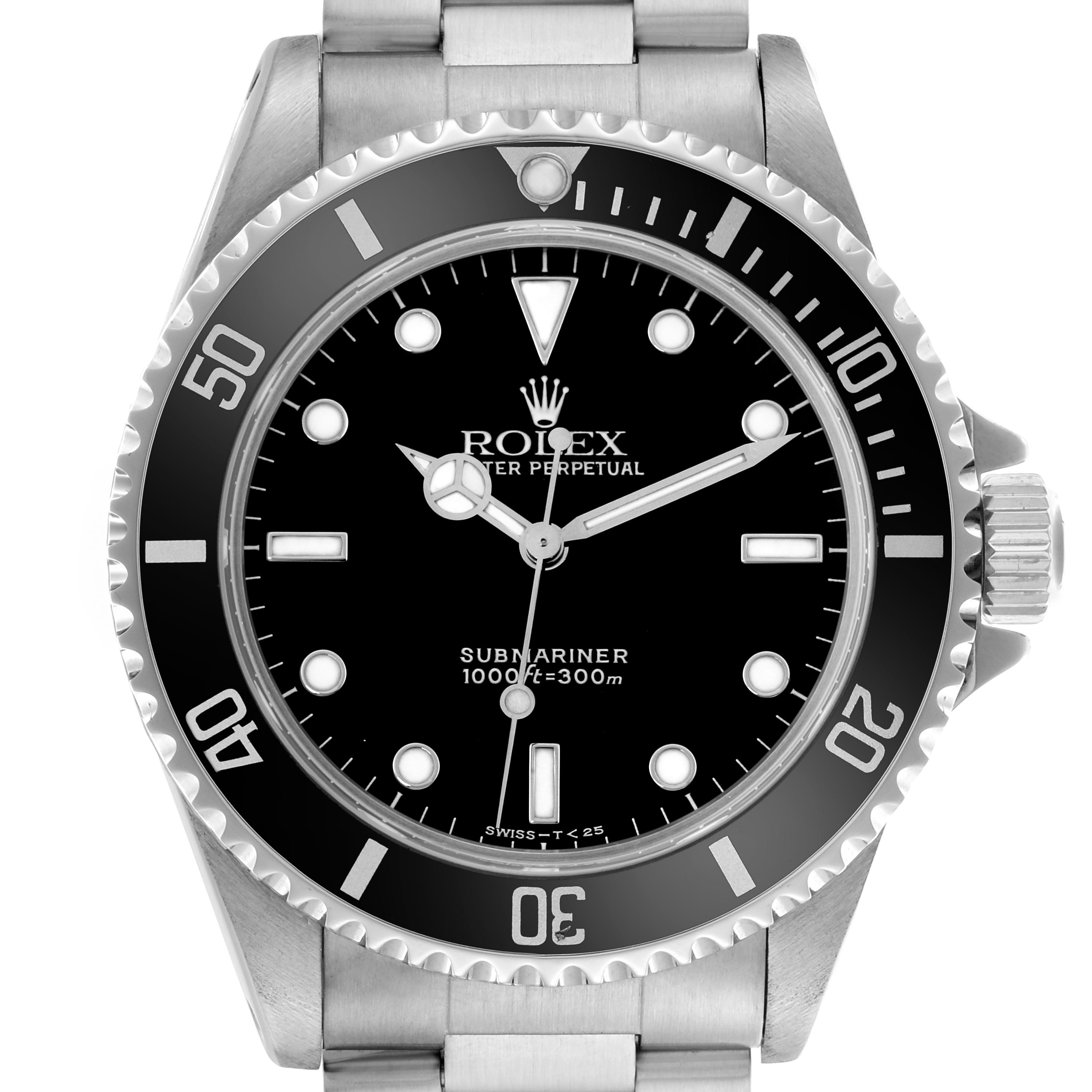 The Rolex Submariner 14060 Men
s Stainless Steel Black Dial 14060 Men
s Stainless Steel Black Dial is shown from a straight-on angle highlighting its dial, bezel, crown, and bracelet.