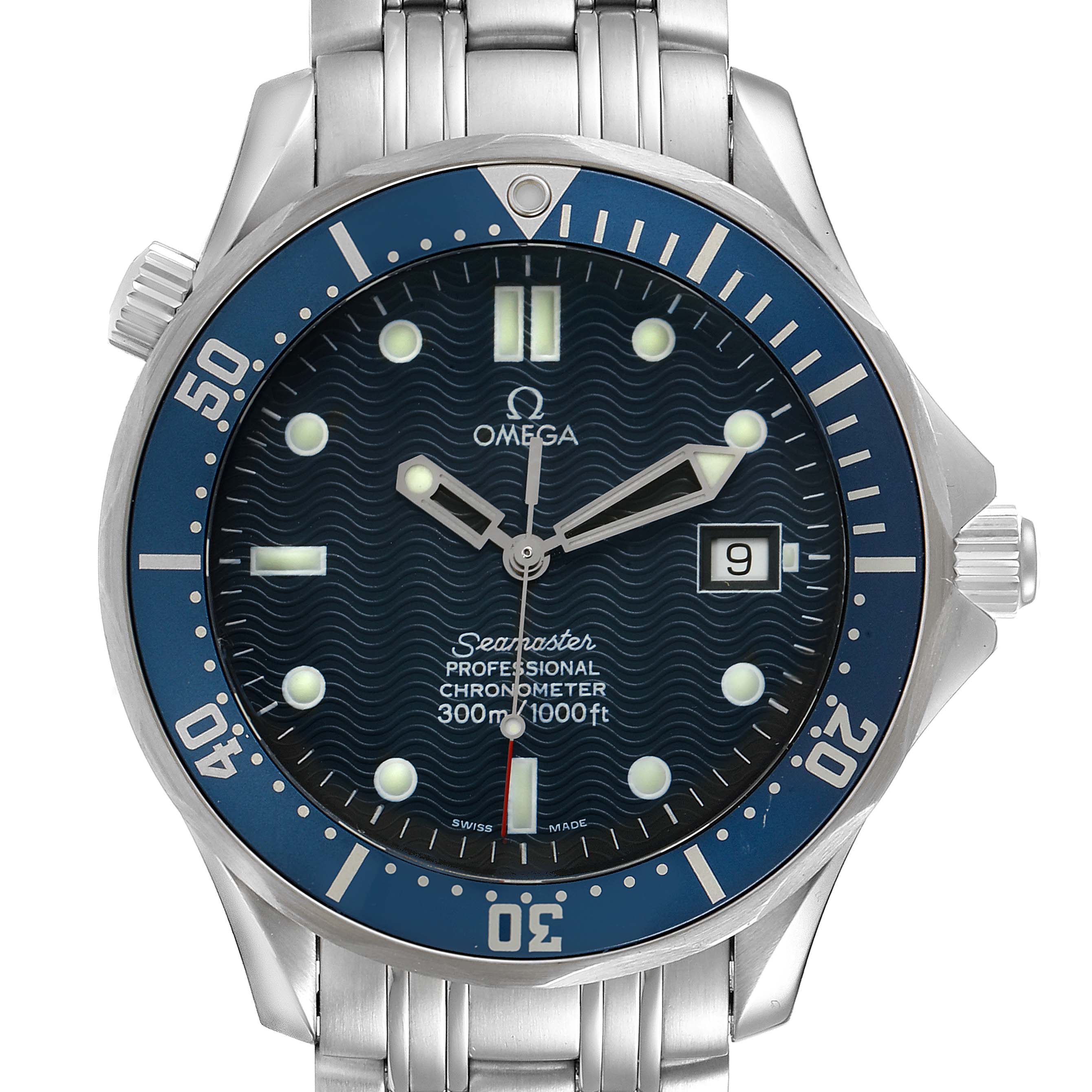 This image shows a front view of an Omega Seamaster 2531.80.00 Men
s Stainless Steel Blue Dial 2531.80.00 Men
s Stainless Steel Blue Dial watch, displaying the dial, bezel, hands, and part of the bracelet.
