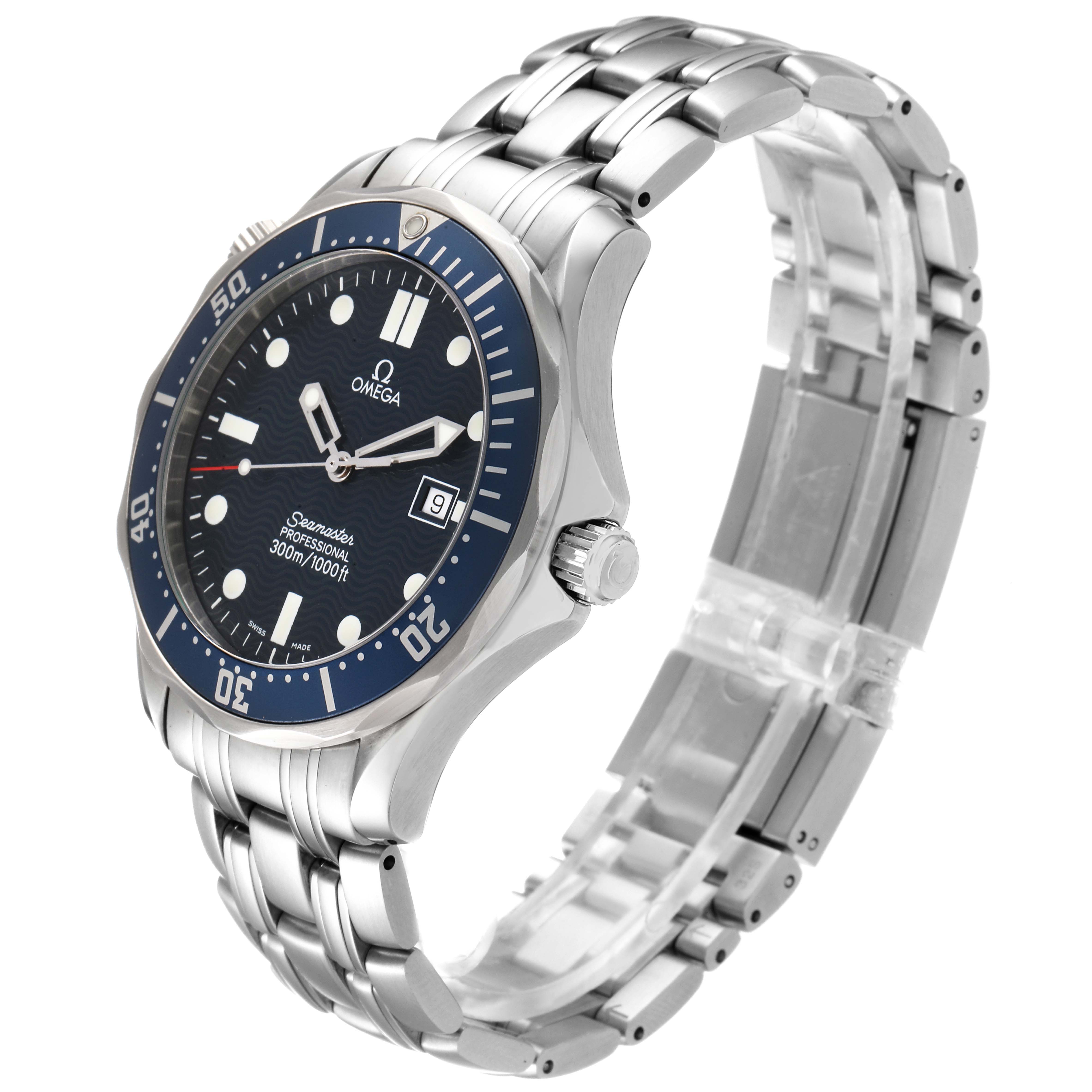 The image shows an Omega Seamaster 2541.80.00 Men
s Stainless Steel Blue Dial 2541.80.00 Men
s Stainless Steel Blue Dial watch at a three-quarter angle, highlighting the face, bezel, crown, and bracelet.