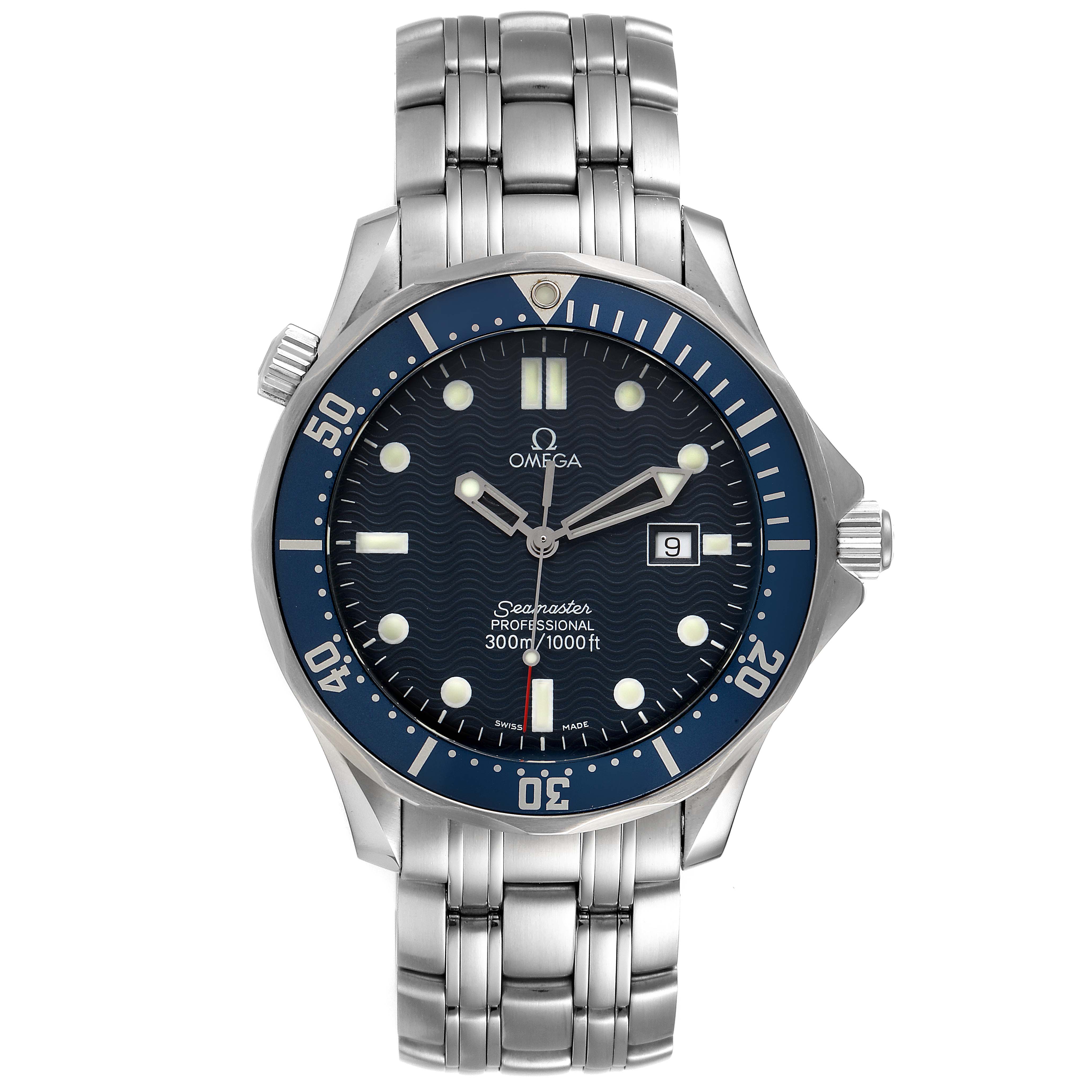 This image shows a front view of an Omega Seamaster 2541.80.00 Men
s Stainless Steel Blue Dial 2541.80.00 Men
s Stainless Steel Blue Dial watch, displaying its face, bezel, and stainless steel bracelet.