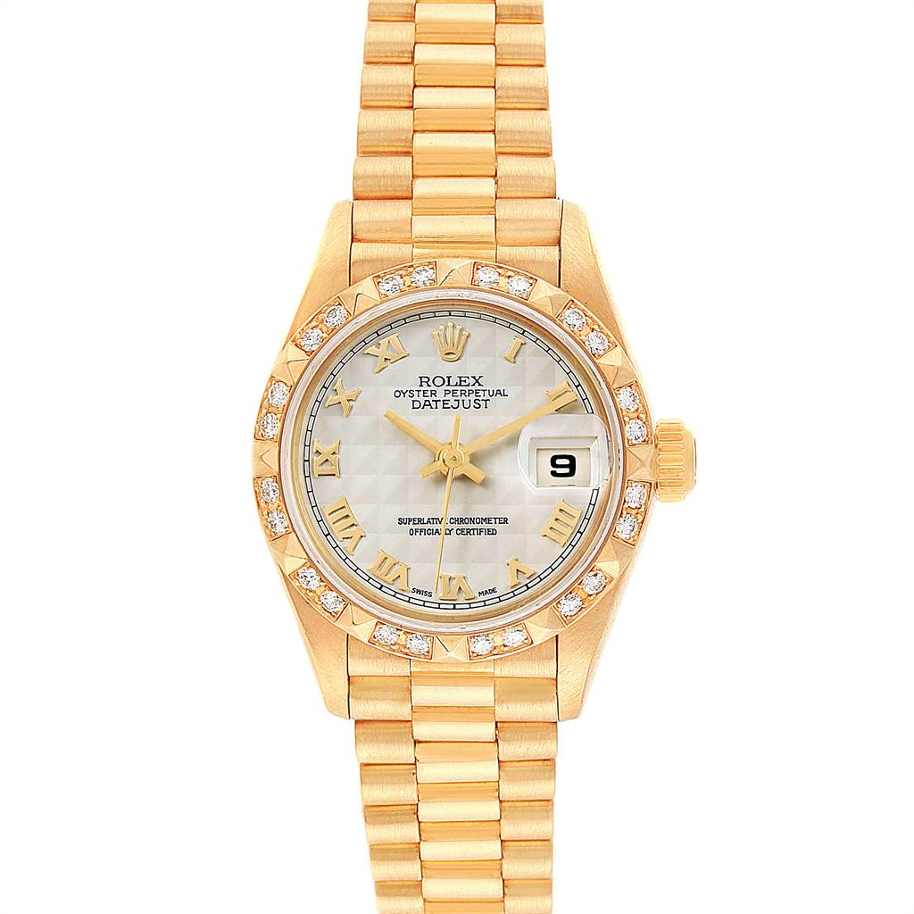 The image shows a front view of the Rolex President 69258 Women's Yellow Gold Beige Dial 69258 Women's Yellow Gold Beige Dial model watch, displaying its bracelet, dial, bezel, and date window.