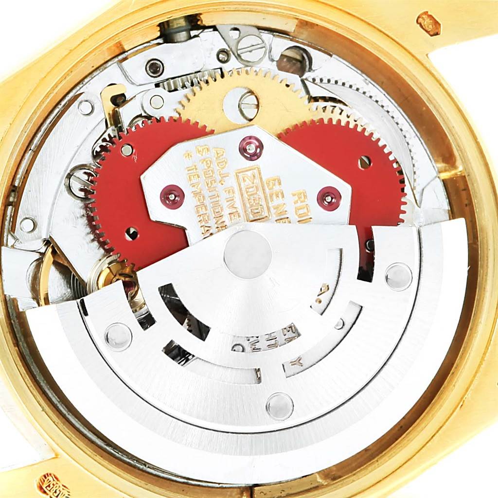 This is a close-up view of the inner mechanical components of the Rolex President 6719 Women's Yellow Gold Silver Dial 6719 Women's Yellow Gold Silver Dial model watch.