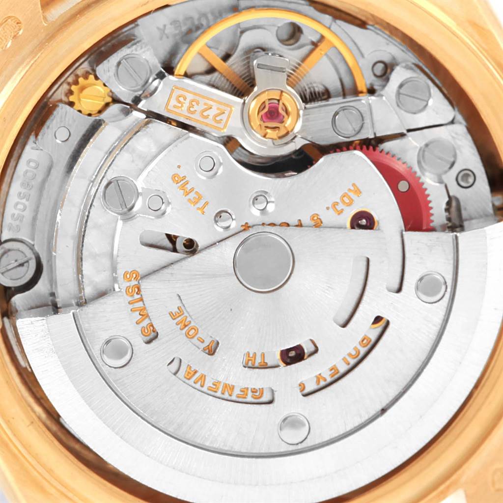 This image shows the internal mechanism of the Rolex President 79138 Women's Yellow Gold White Dial 79138 Women's Yellow Gold White Dial model watch, focusing on its intricate components.