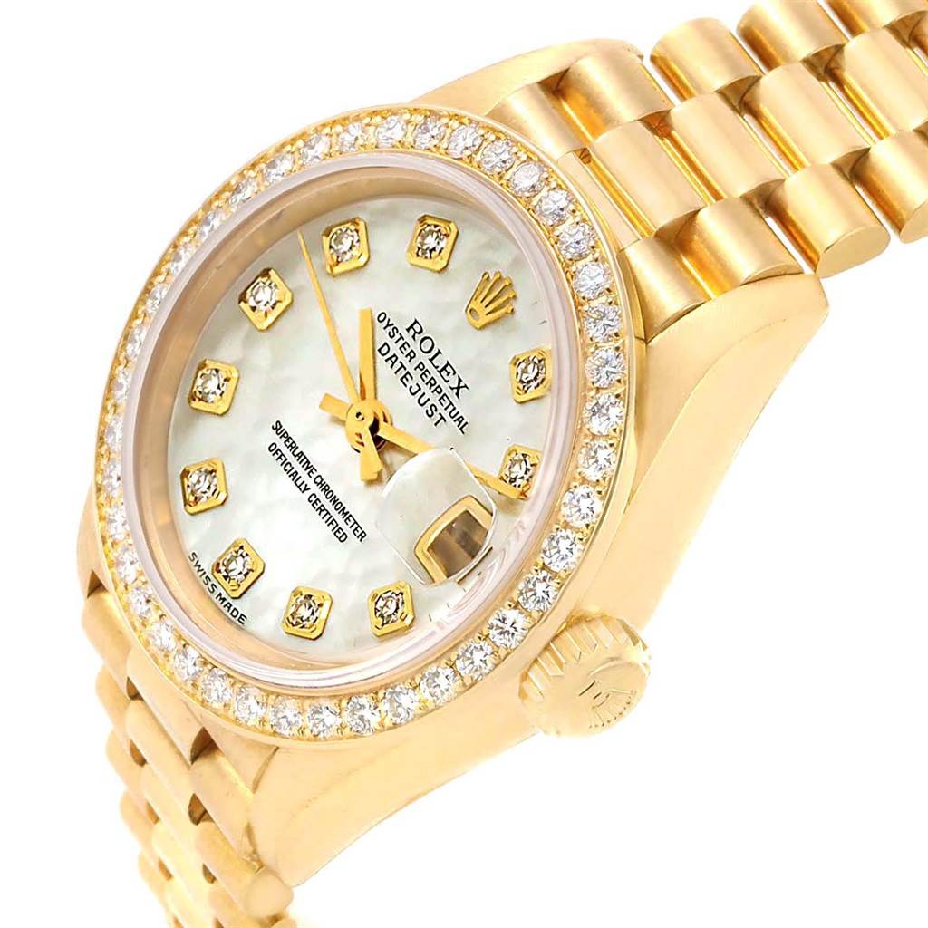 This image shows a close-up side angle of a Rolex President 79138 Women
s Yellow Gold Champagne Dial 79138 Women
s Yellow Gold Champagne Dial model watch, displaying the bezel, dial, and part of the bracelet.