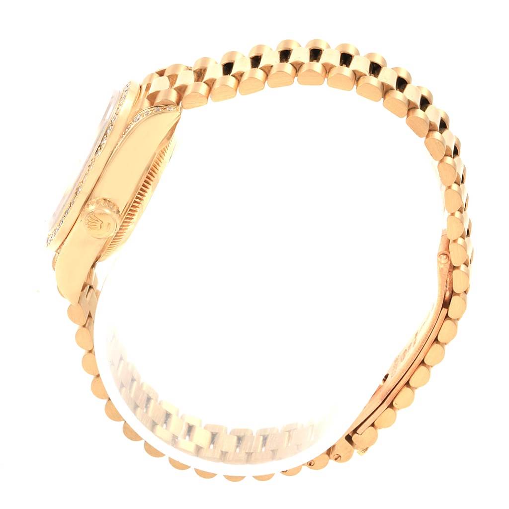 This image shows a side profile of the Rolex President 69158 Women
s Yellow Gold Silver Dial 69158 Women
s Yellow Gold Silver Dial model watch, focusing on the case and bracelet.