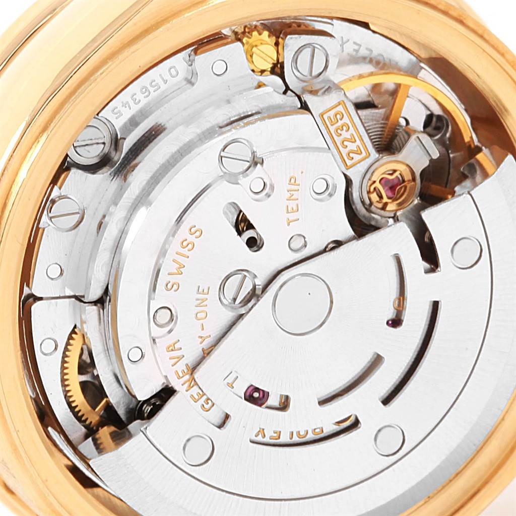 This is a close-up view of the movement of a Rolex President 79178 Women
s Yellow Gold Champagne Dial 79178 Women
s Yellow Gold Champagne Dial model watch.