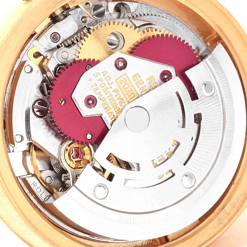 The image shows the internal mechanism of the Rolex President 6917 Women's Yellow Gold Champagne Dial 6917 Women's Yellow Gold Champagne Dial watch model from a top-down angle.