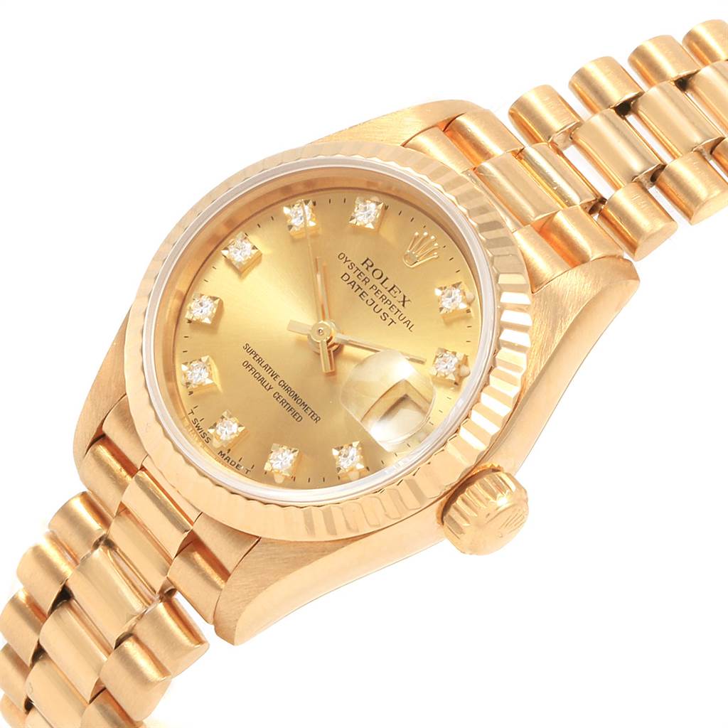 This image shows the face and side of a Rolex President 69178 Women
s Yellow Gold Champagne Dial 69178 Women
s Yellow Gold Champagne Dial model watch, highlighting its golden dial, bracelet, and crown.