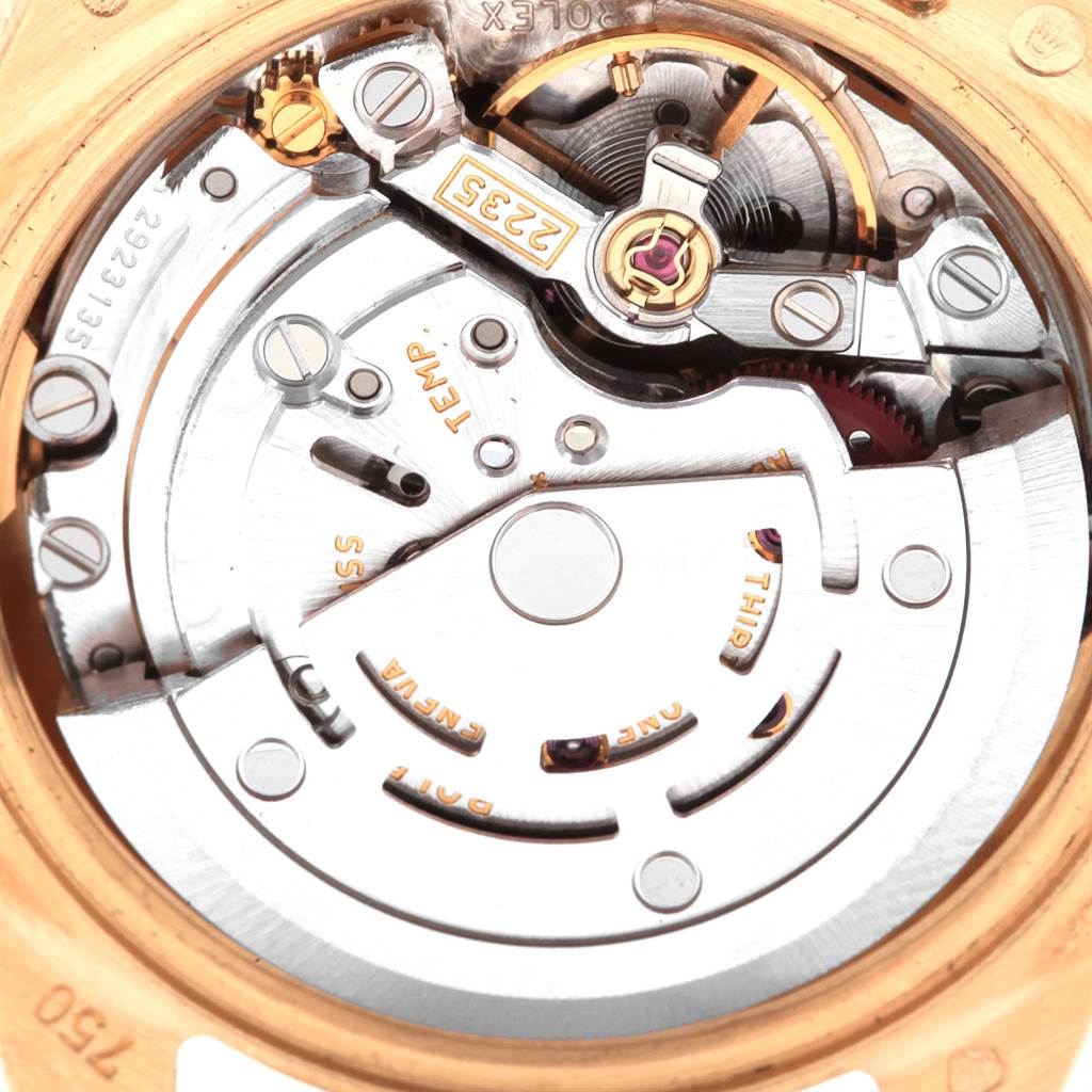 This image shows a close-up view of the movement mechanism of a Rolex President 179238 Women
s Yellow Gold Mother of Pearl Dial 179238 Women
s Yellow Gold Mother of Pearl Dial model watch.