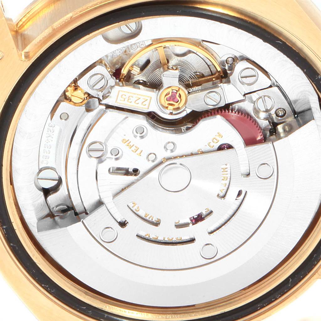This image shows a close-up view of the Rolex President 178288 Women
s Yellow Gold Champagne Dial 178288 Women
s Yellow Gold Champagne Dial model
s movement mechanism from the back.