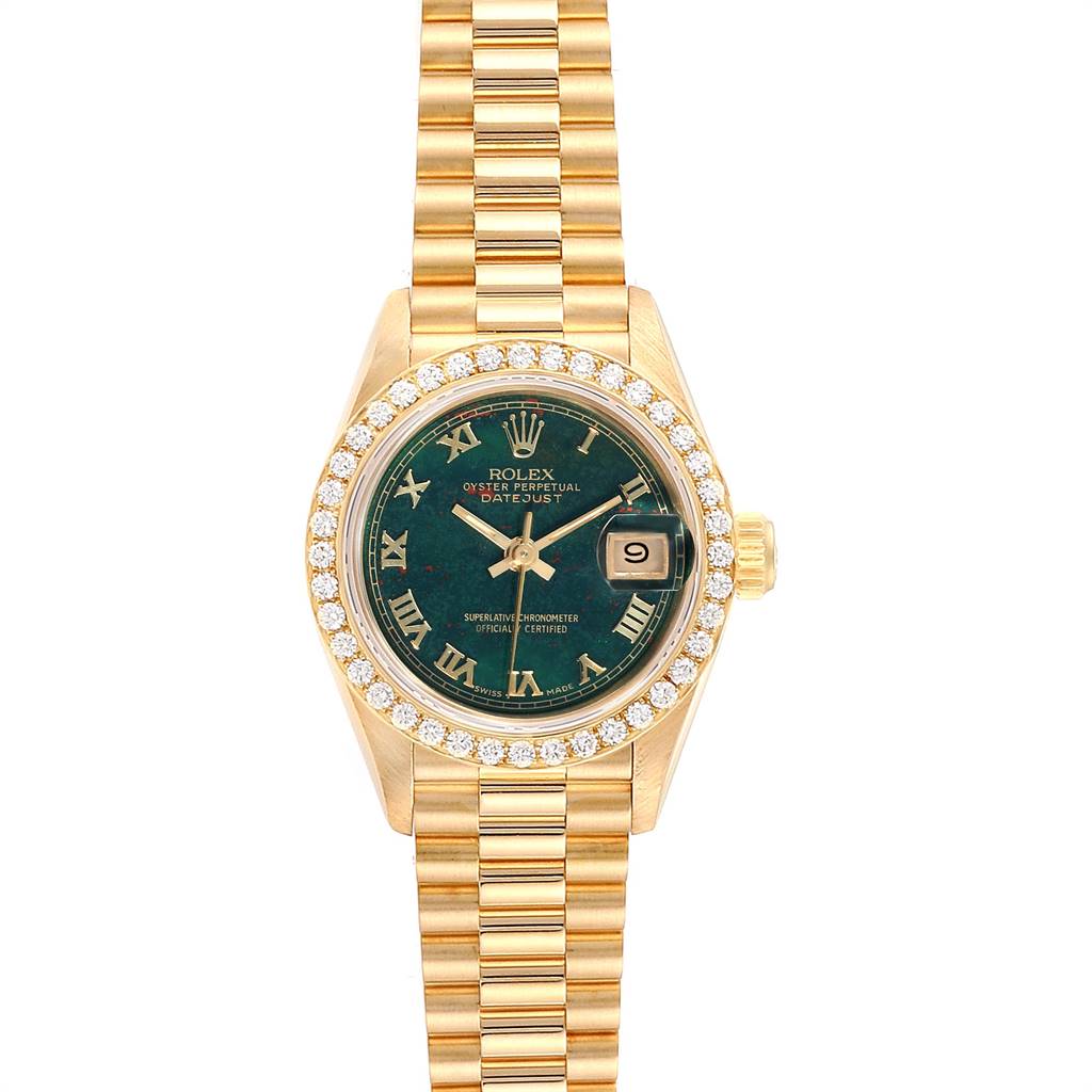 The image shows a Rolex President 69138 Women's Yellow Gold Champagne Dial 69138 Women's Yellow Gold Champagne Dial model watch from a top-down angle, highlighting the face, bezel, bracelet, and date window.