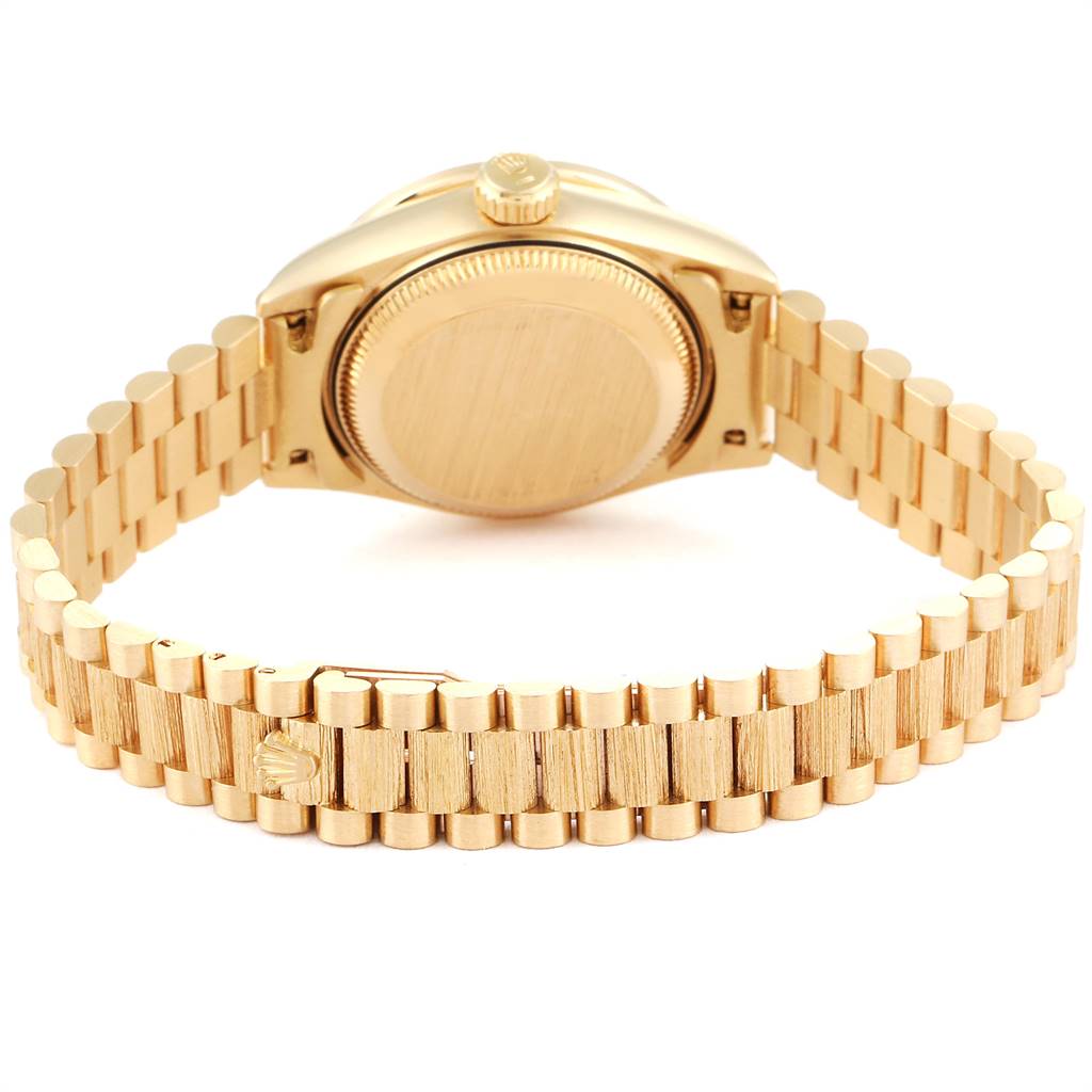 This image shows the back case and bracelet of the Rolex President 69288 Women
s Yellow Gold White Dial 69288 Women
s Yellow Gold White Dial model watch.