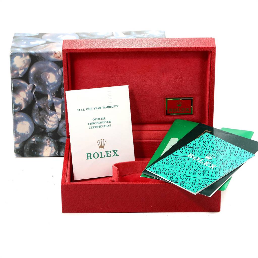 The image shows the box, manual, and warranty card for the Rolex President 69068 Women's Yellow Gold Champagne Dial 69068 Women's Yellow Gold Champagne Dial model. No watch is visible.
