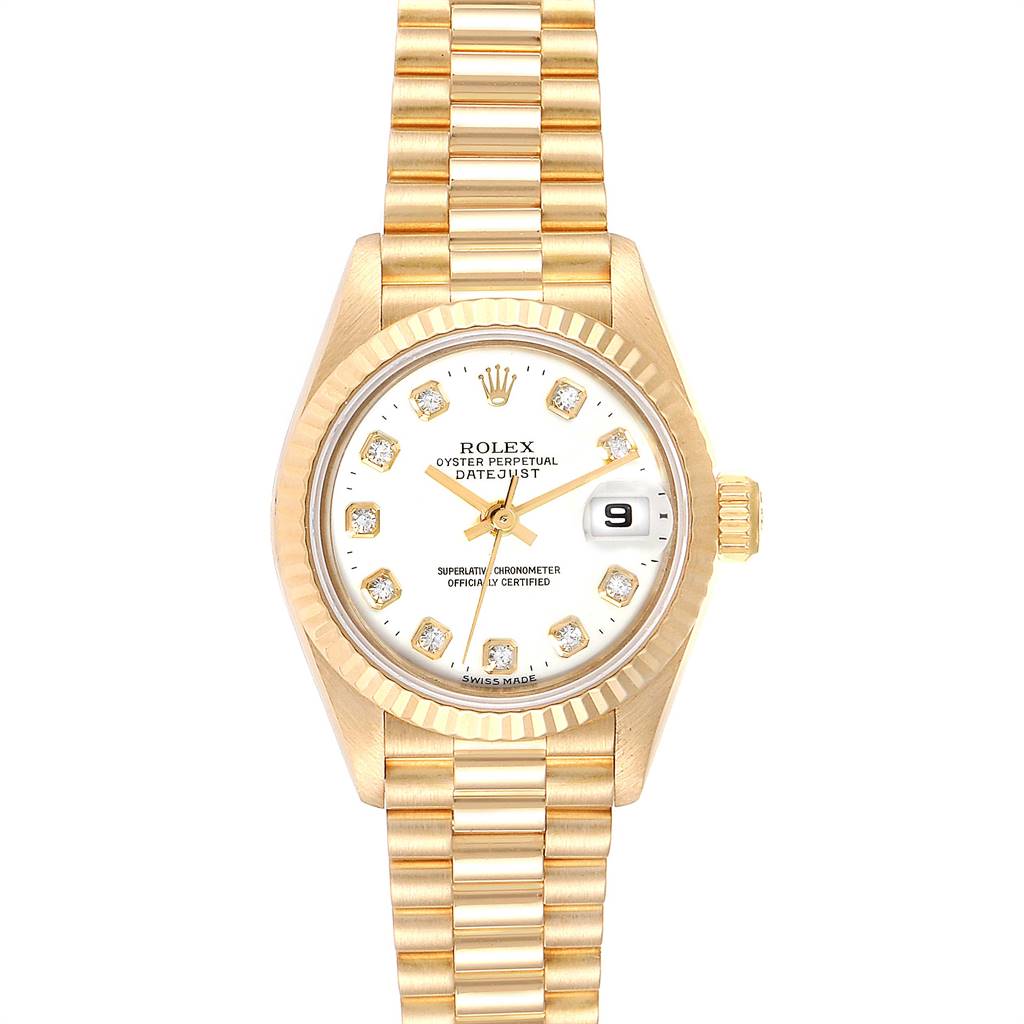 The image shows a frontal view of a Rolex President 69138 Women
s Yellow Gold White Dial 69138 Women
s Yellow Gold White Dial model watch, displaying its face, dial, bezel, and bracelet.