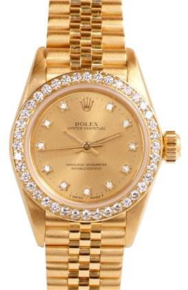 The image shows a frontal view of a Rolex President model watch, displaying the dial, bezel, and part of the bracelet.