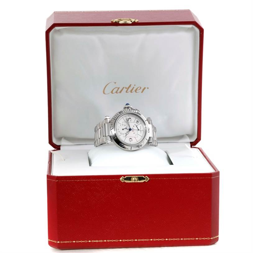The Cartier Pasha W31037H3 Men
s Stainless Steel Silver Dial W31037H3 Men
s Stainless Steel Silver Dial watch is shown from the front, inside its red and white presentation box.
