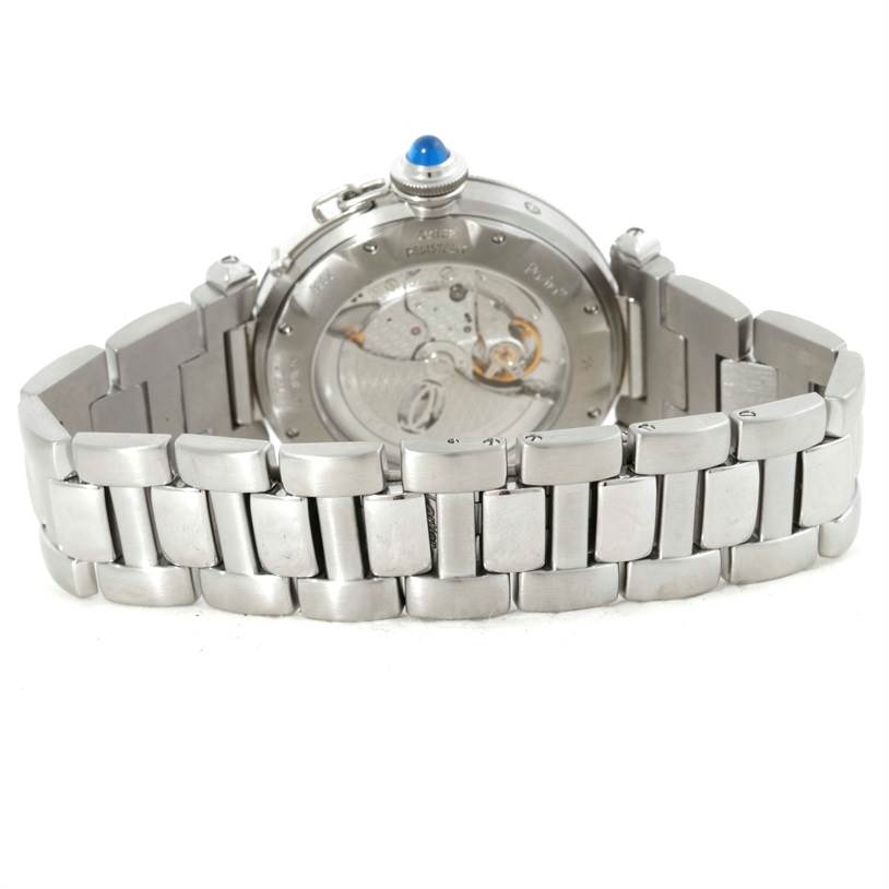 This image shows the back view of a Cartier Pasha W31037H3 Men
s Stainless Steel Silver Dial W31037H3 Men
s Stainless Steel Silver Dial watch, highlighting its stainless steel bracelet and mechanism.