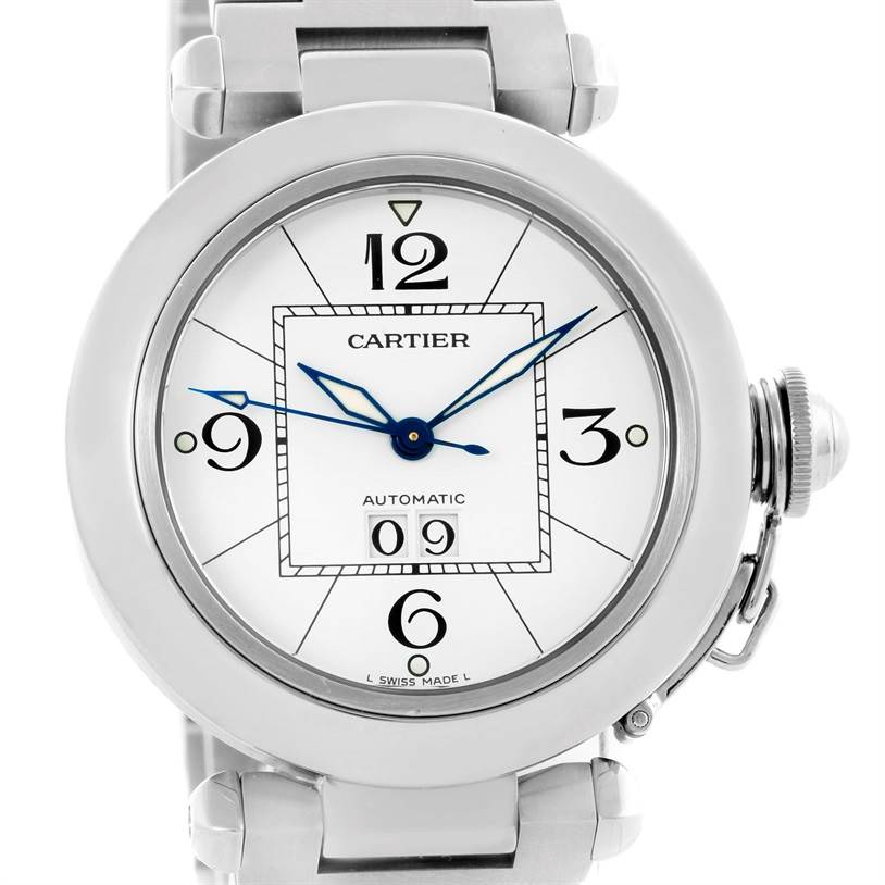 The image shows a front view of the Cartier Pasha W31055M7 Men
s Stainless Steel White Dial W31055M7 Men
s Stainless Steel White Dial watch, displaying its face, dial, and part of the metal bracelet.