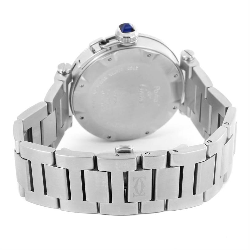 The image shows the back and bracelet of a Cartier Pasha W31080M7 Men
s Stainless Steel Silver Dial W31080M7 Men
s Stainless Steel Silver Dial model watch.