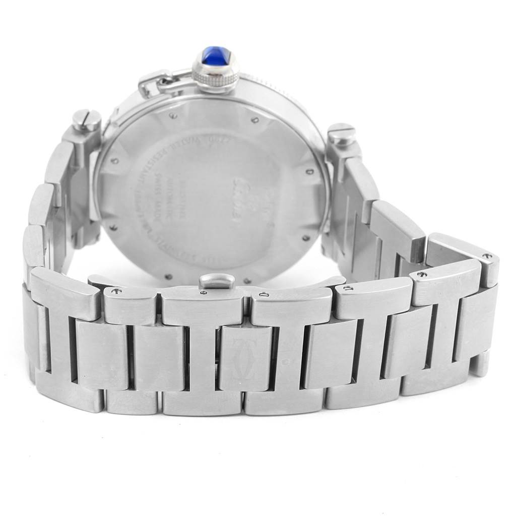 The image shows the back and bracelet of a Cartier Pasha W31080M7 Men
s Stainless Steel Silver Dial W31080M7 Men
s Stainless Steel Silver Dial watch, highlighting the clasp and caseback.