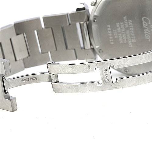 This image shows the clasp and part of the metal bracelet of the Cartier Pasha W31023M7 Women
s Stainless Steel Silver Dial W31023M7 Women
s Stainless Steel Silver Dial watch, focusing on the Swiss-made engraving.