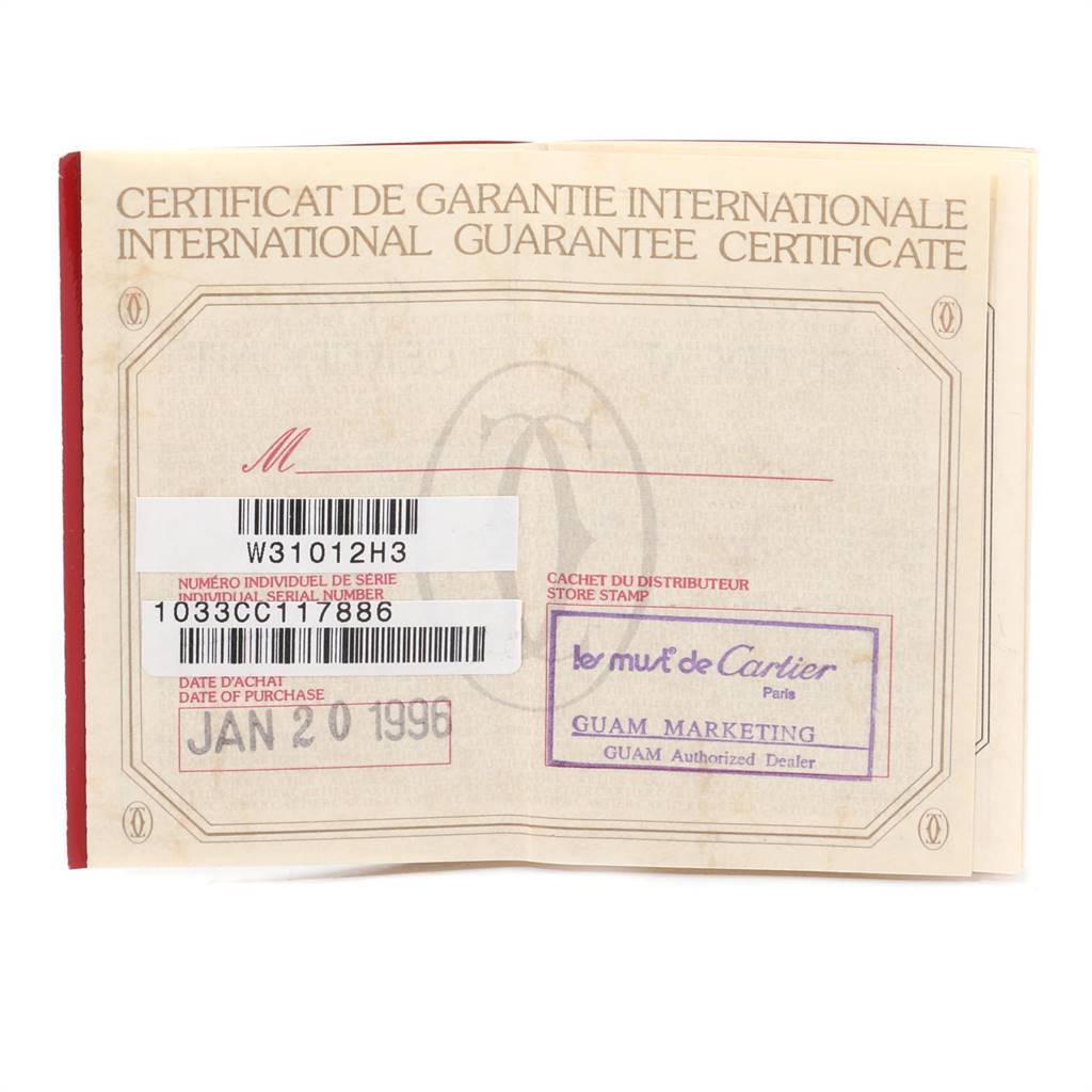 This image shows an international guarantee certificate for a Cartier Pasha W31012H3 Men's Stainless Steel Silver Dial W31012H3 Men's Stainless Steel Silver Dial model, detailing its serial number and purchase date.