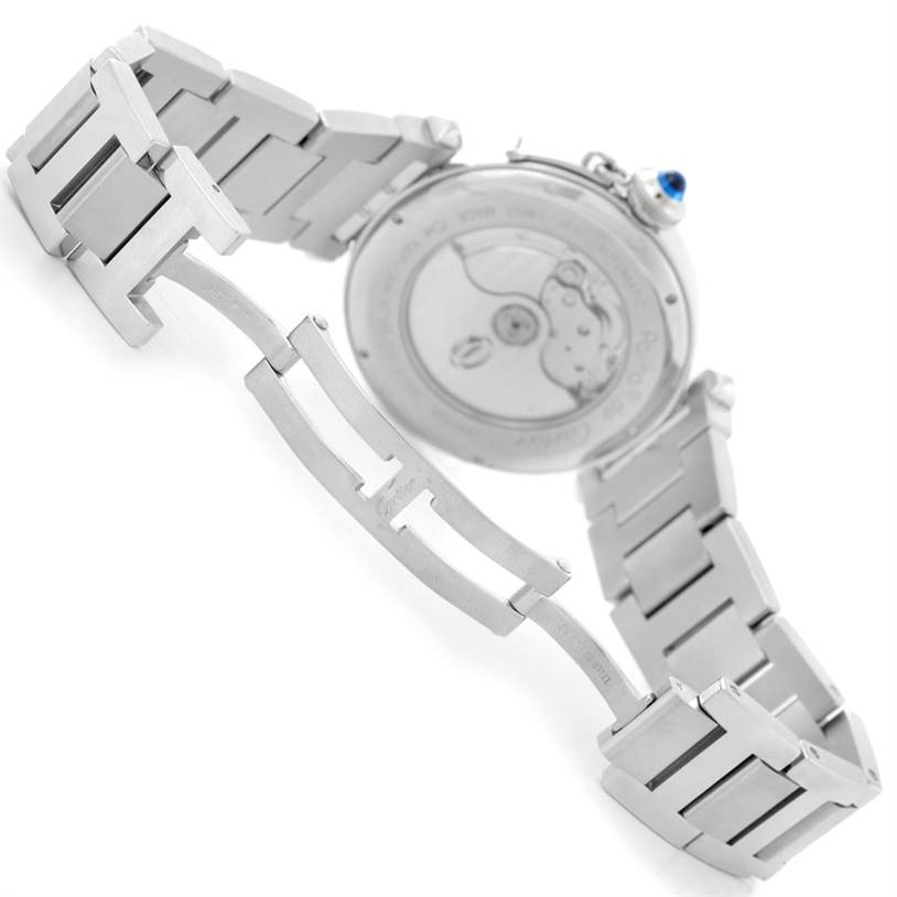 This image shows the back casing and bracelet of the Pasha de Cartier watch, highlighting the deployment clasp and caseback.