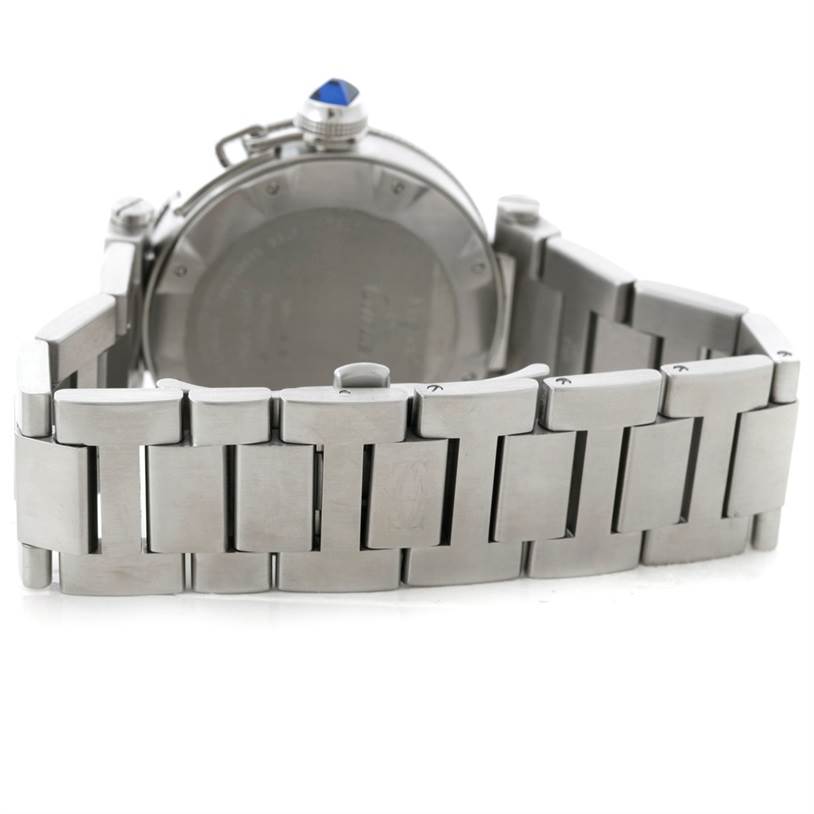 The image shows a rear close-up of the bracelet and case back of a Cartier Pasha W31080M7 Men
s Stainless Steel Silver Dial W31080M7 Men
s Stainless Steel Silver Dial watch.