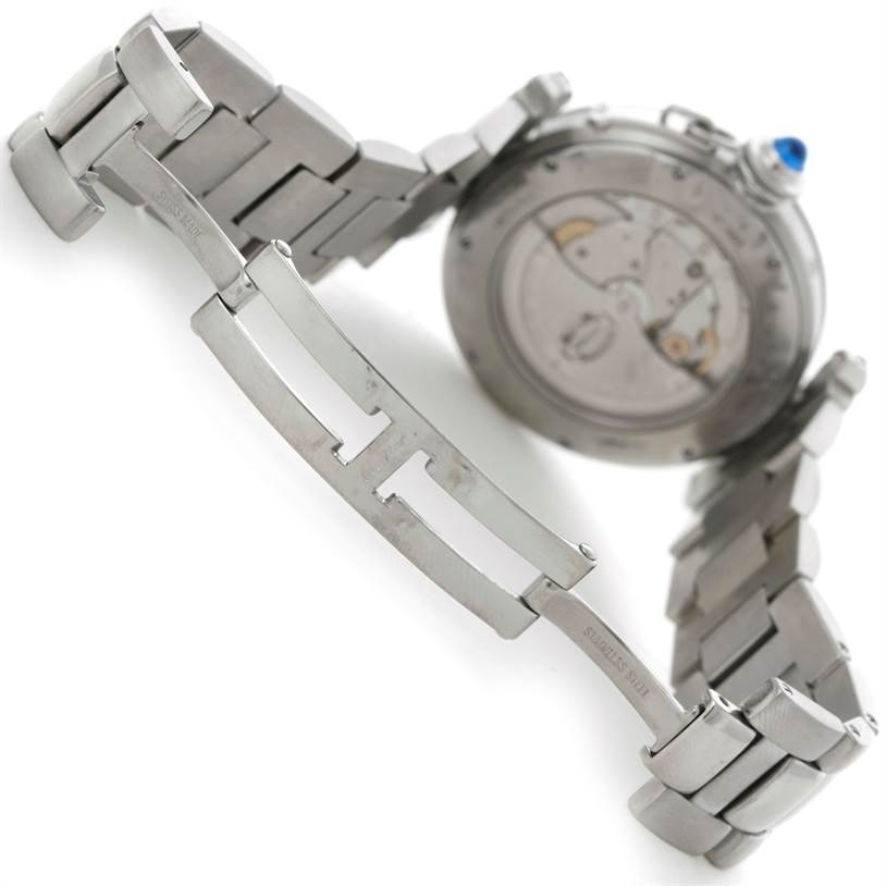 The image shows the backside of a Cartier Pasha W31037H3 Men
s Stainless Steel Silver Dial W31037H3 Men
s Stainless Steel Silver Dial watch, highlighting the metal bracelet and the open clasp.