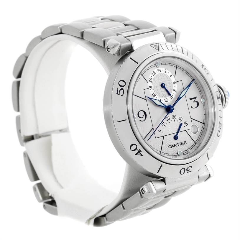 The Cartier Pasha W31037H3 Men
s Stainless Steel Silver Dial W31037H3 Men
s Stainless Steel Silver Dial watch is shown at an angled side view, highlighting its bezel, dial, and metal bracelet.