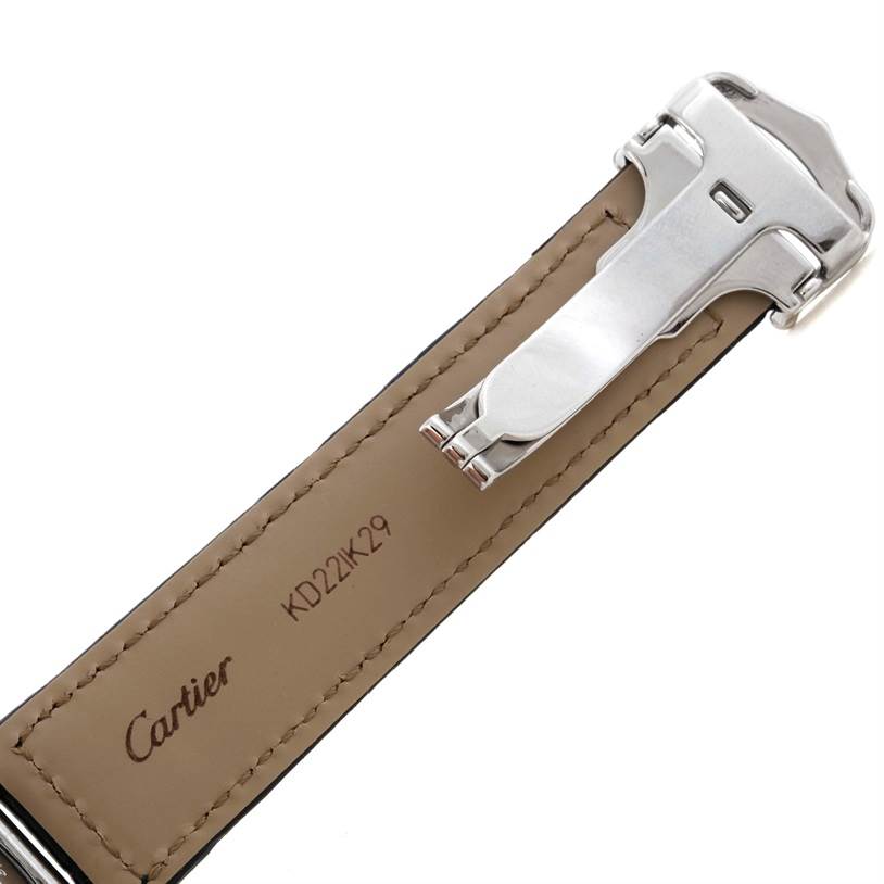 The image shows the backside of a Cartier Pasha W31037H3 Men
s Stainless Steel Silver Dial W31037H3 Men
s Stainless Steel Silver Dial watch strap with a close-up of the clasp.