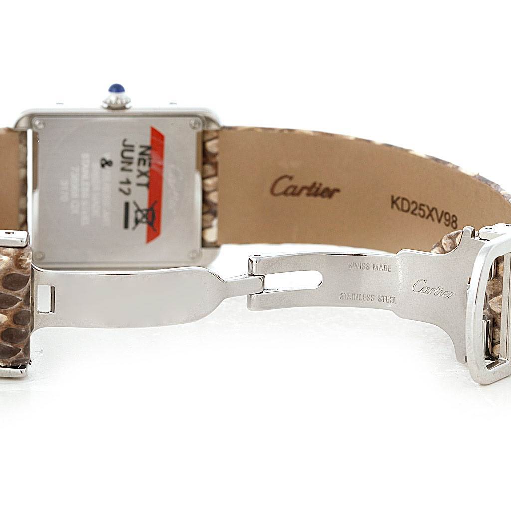 This image shows the back and clasp of a Cartier Tank Solo W5200020 Women's Stainless Steel Blue Dial W5200020 Women's Stainless Steel Blue Dial watch, highlighting the leather strap and stainless steel components.