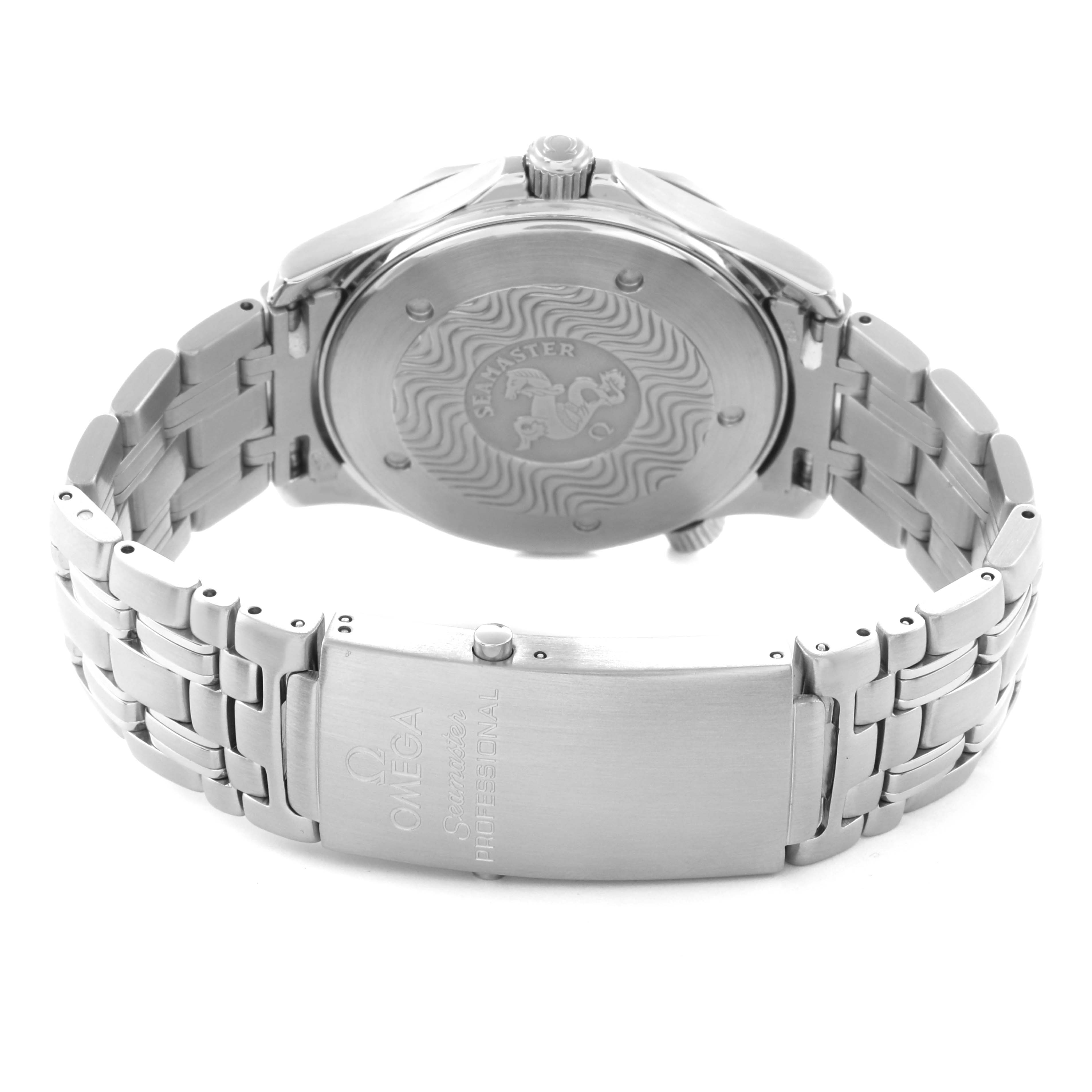 The image shows the backside of an Omega Seamaster 2541.80.00 Men
s Stainless Steel Blue Dial 2541.80.00 Men
s Stainless Steel Blue Dial watch, highlighting the case back, bracelet, and clasp.