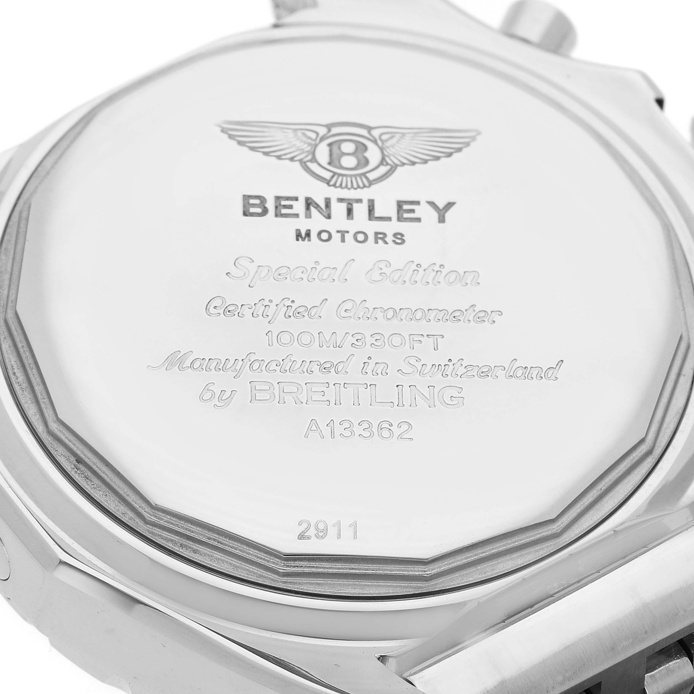 The image shows the back case of the Bentley model watch by Breitling, displaying branding and specifications.