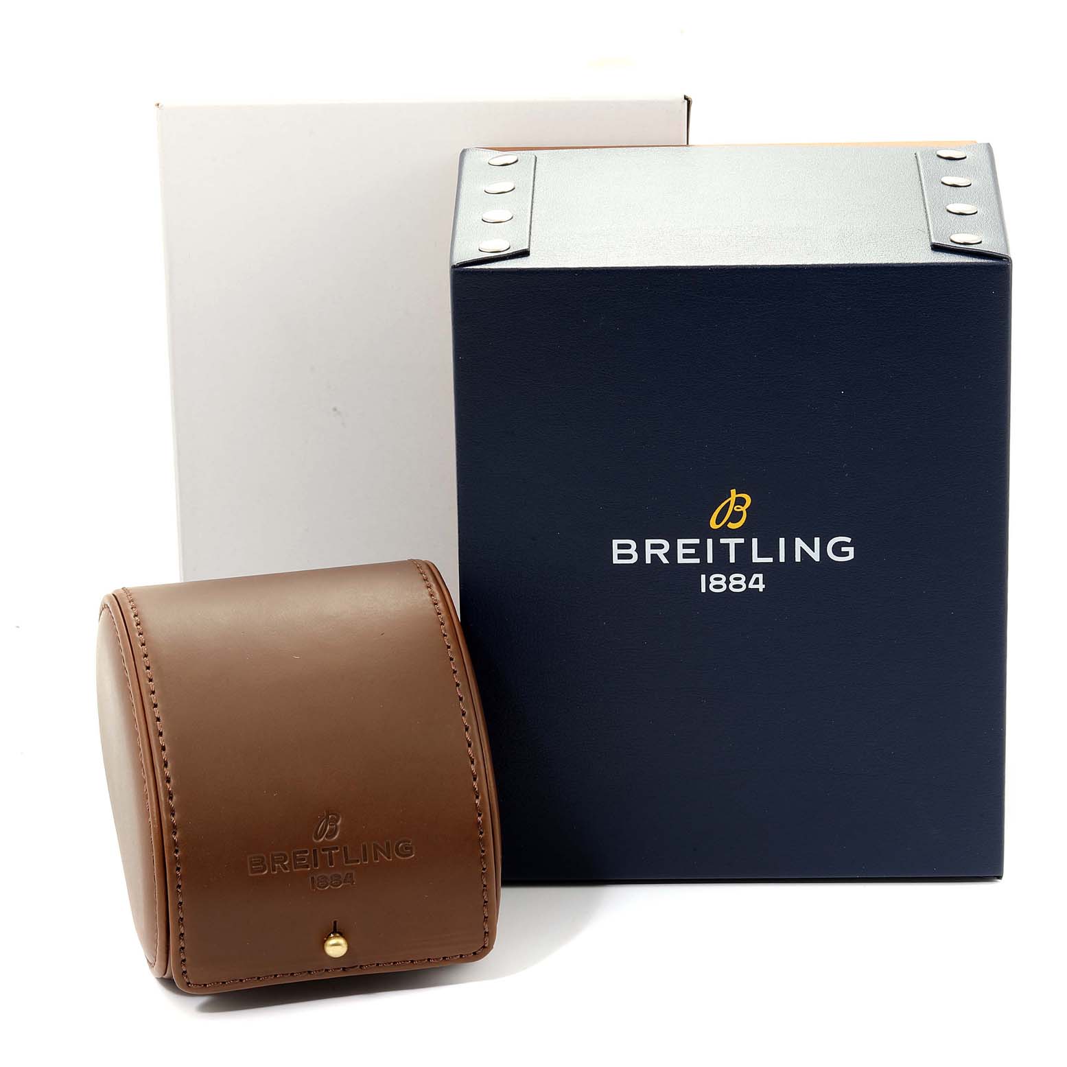 The image shows Breitling Navitimer A35340 Men's Stainless Steel Black Dial A35340 Men's Stainless Steel Black Dial watch accessories, including a leather case and a branded box, viewed from the front.