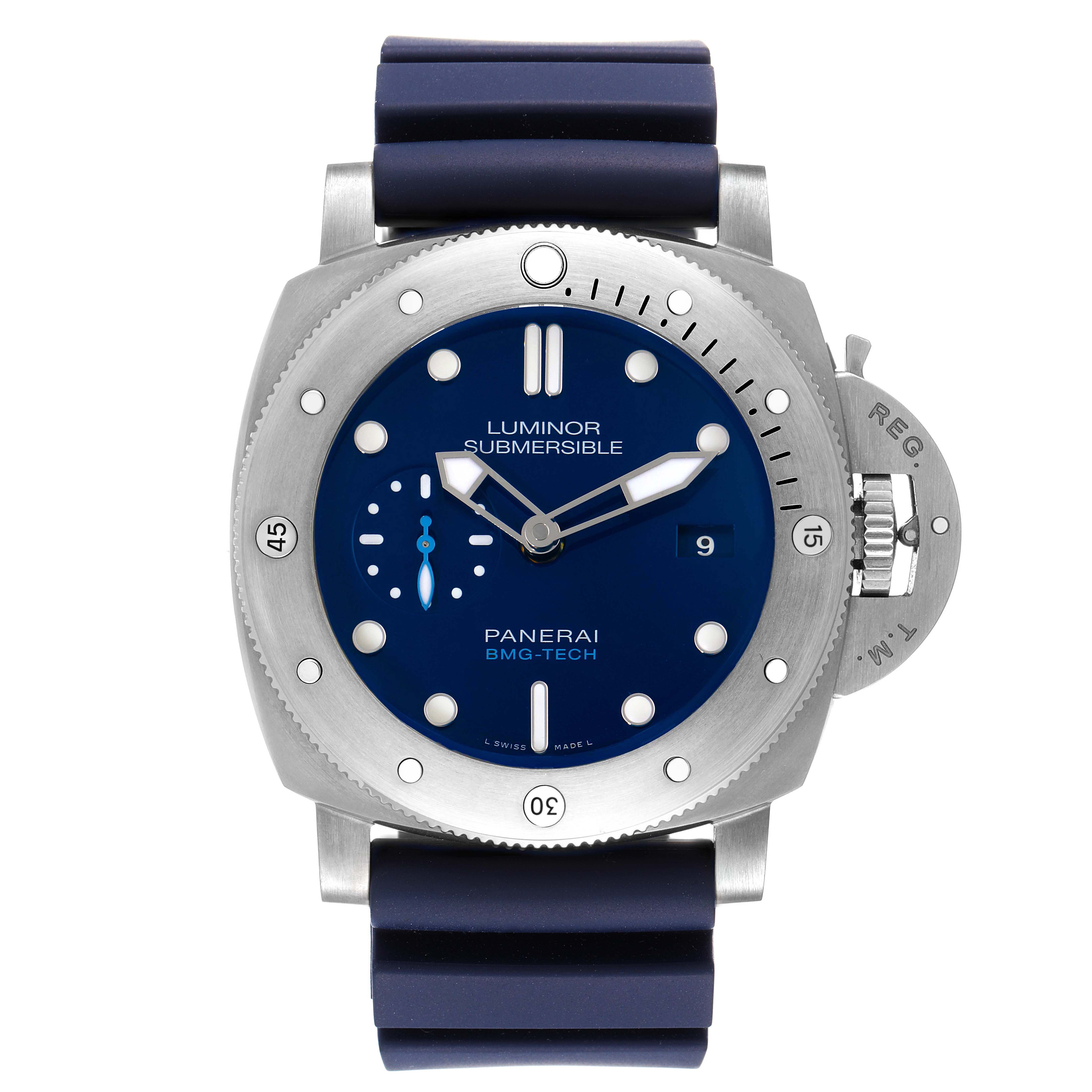 The image shows a front view of a Panerai Submersible PAM00692 Men's Stainless Steel Blue Dial PAM00692 Men's Stainless Steel Blue Dial watch, highlighting the dial, bezel, and crown guard.