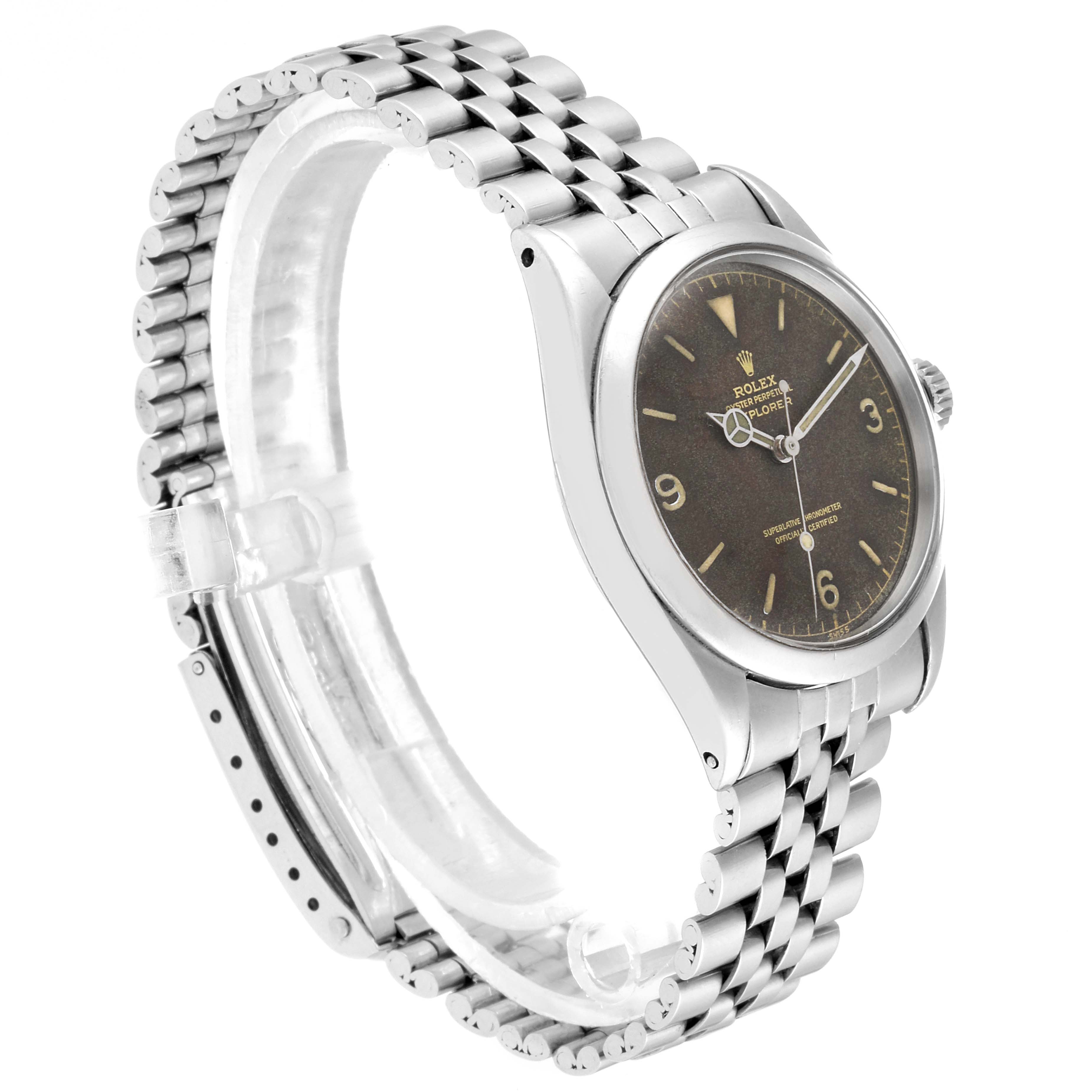 The image shows a side angle of the Rolex Vintage Collection 1016 Men
s Stainless Steel  1016 Men
s Stainless Steel  watch, highlighting the face, crown, and bracelet.