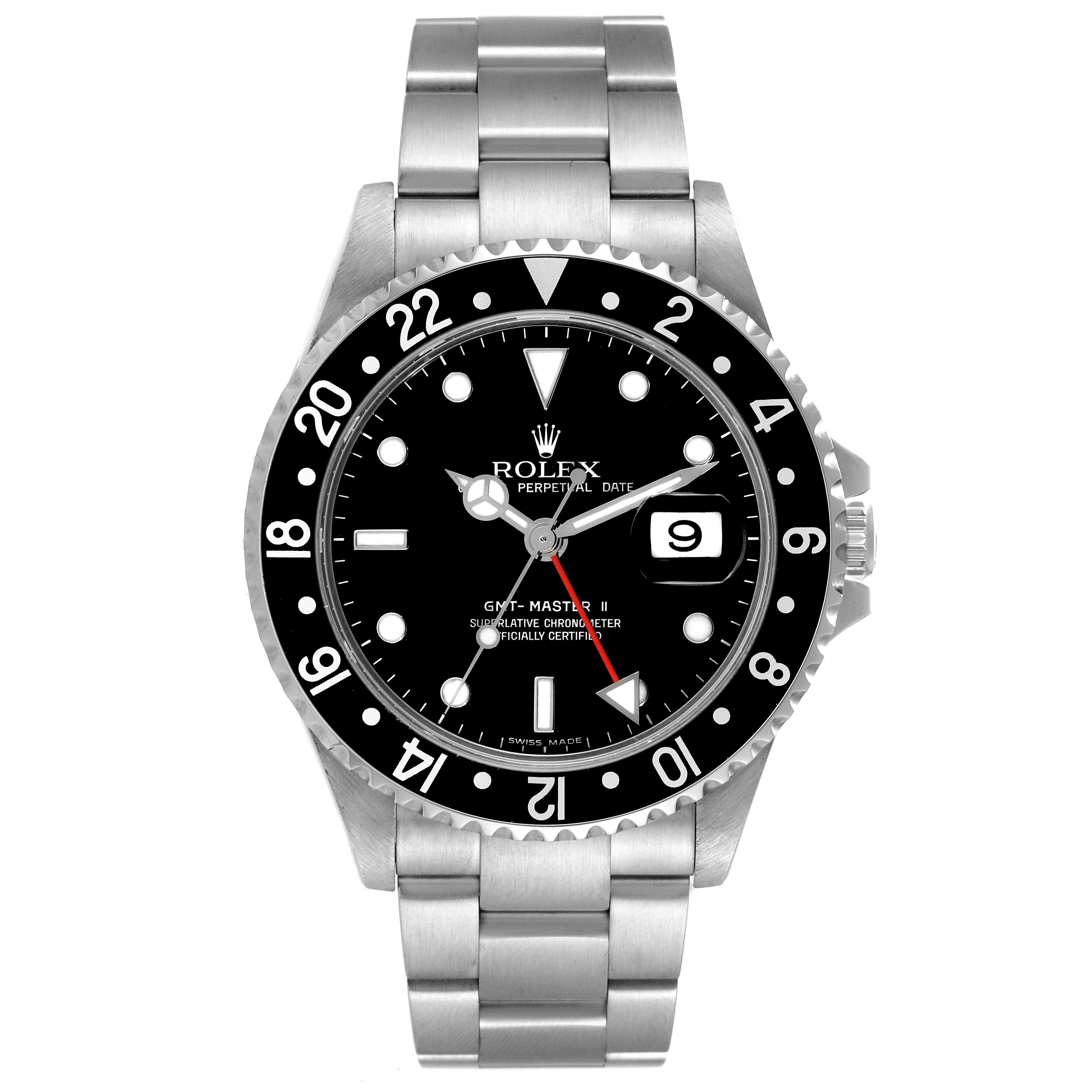 This image shows a front view of a Rolex GMT-Master 16710 Men
s Stainless Steel Black Dial 16710 Men
s Stainless Steel Black Dial watch, highlighting its dial, bezel, and bracelet.